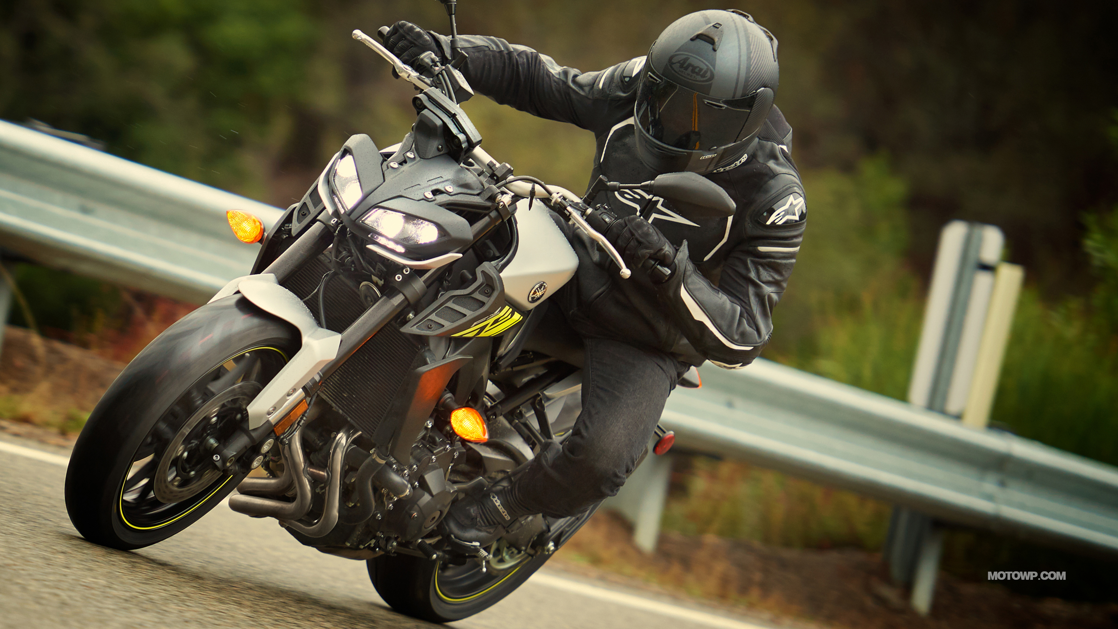 Yamaha Fz 09 4k Hd - HD Wallpaper 