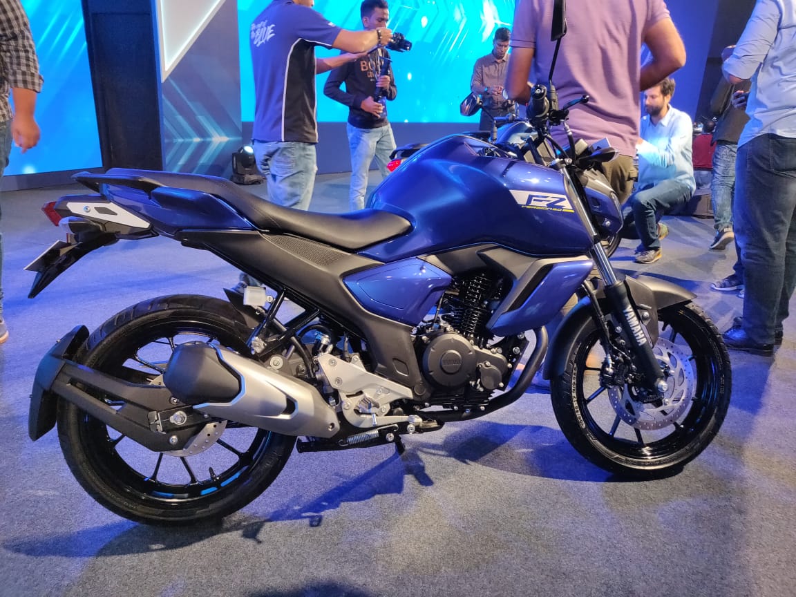 Yamaha Fz Fi V3 0 Side Profile - Yamaha Fzs Fi V3 Abs - 1152x864 Wallpaper Yamaha Fz Fi V3 0 Side Profile - Yamaha Fzs Fi V3 Abs - 1152x864 Wallpaper