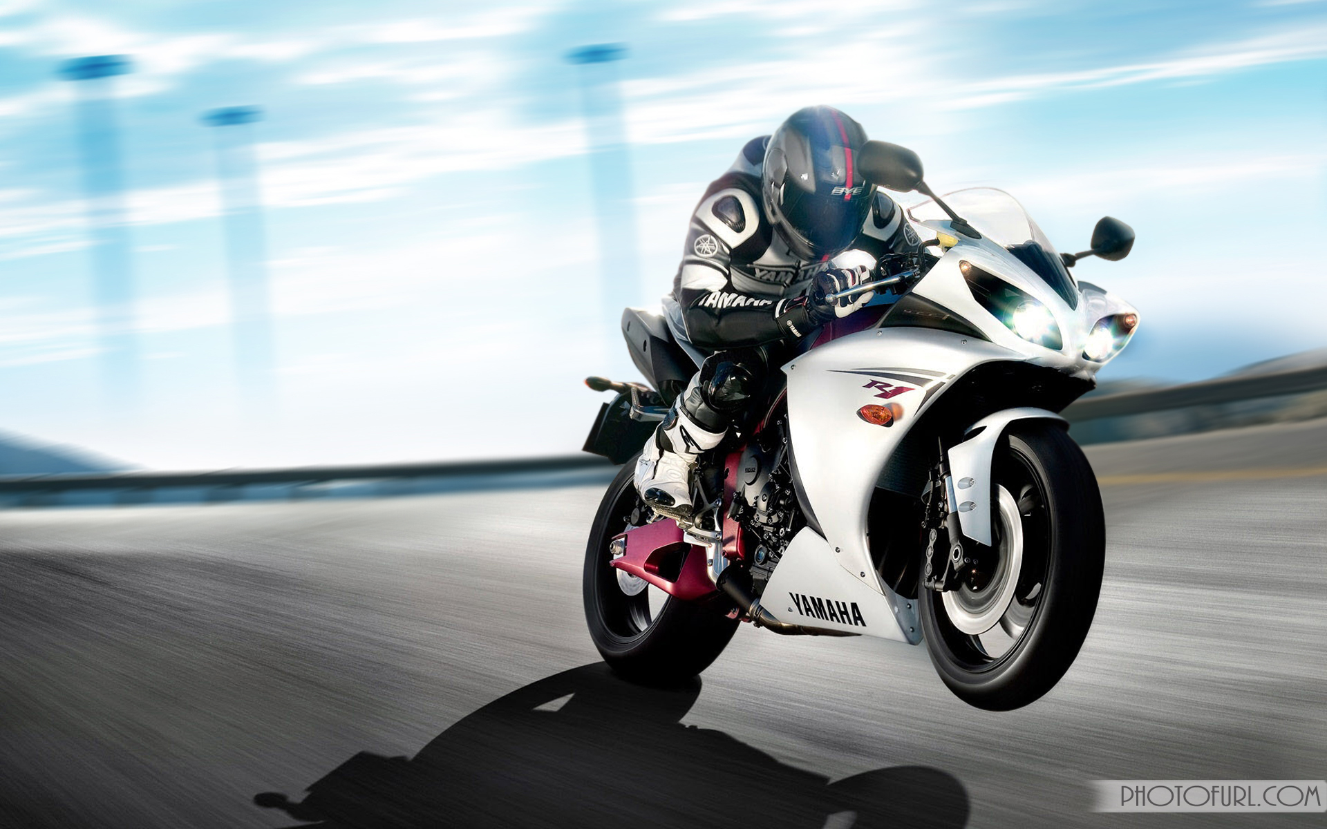 Yamaha R1 Wallpaper Hd Wallpaper - Speed Bike Race - HD Wallpaper 