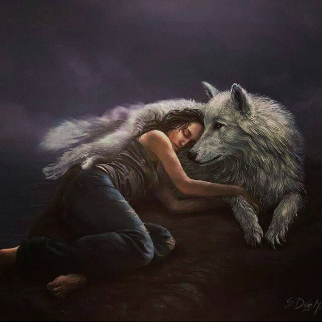 Angry Wolf And Woman - HD Wallpaper 