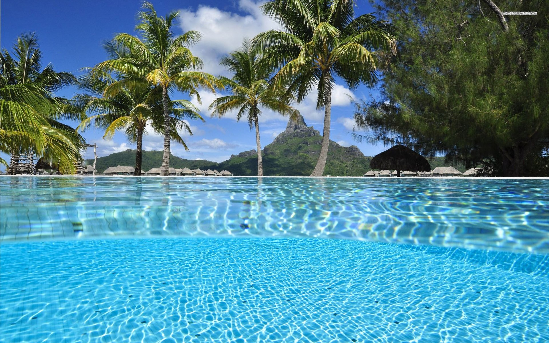 Youwall Amazing Beach Resort Wallpaper Wallpaperwallpapers - Bora Bora - HD Wallpaper 