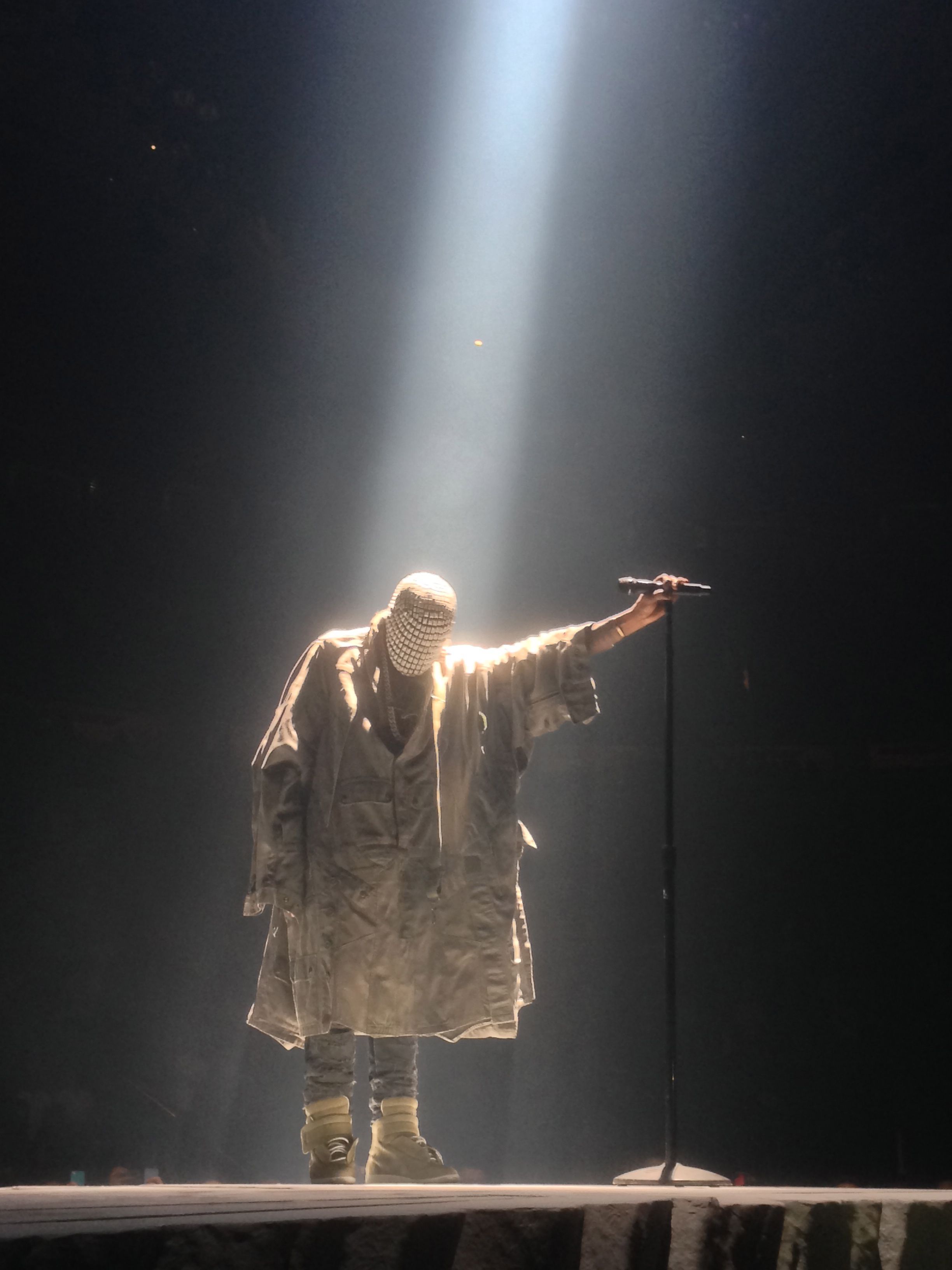 Kanye West Yeezus Tour - HD Wallpaper 