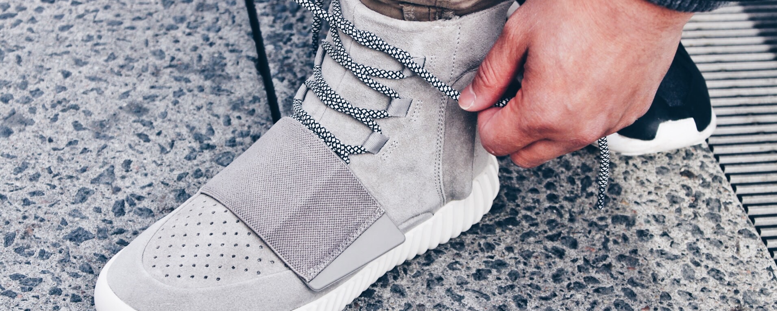 Yeezy Wallpaper 4k - HD Wallpaper 