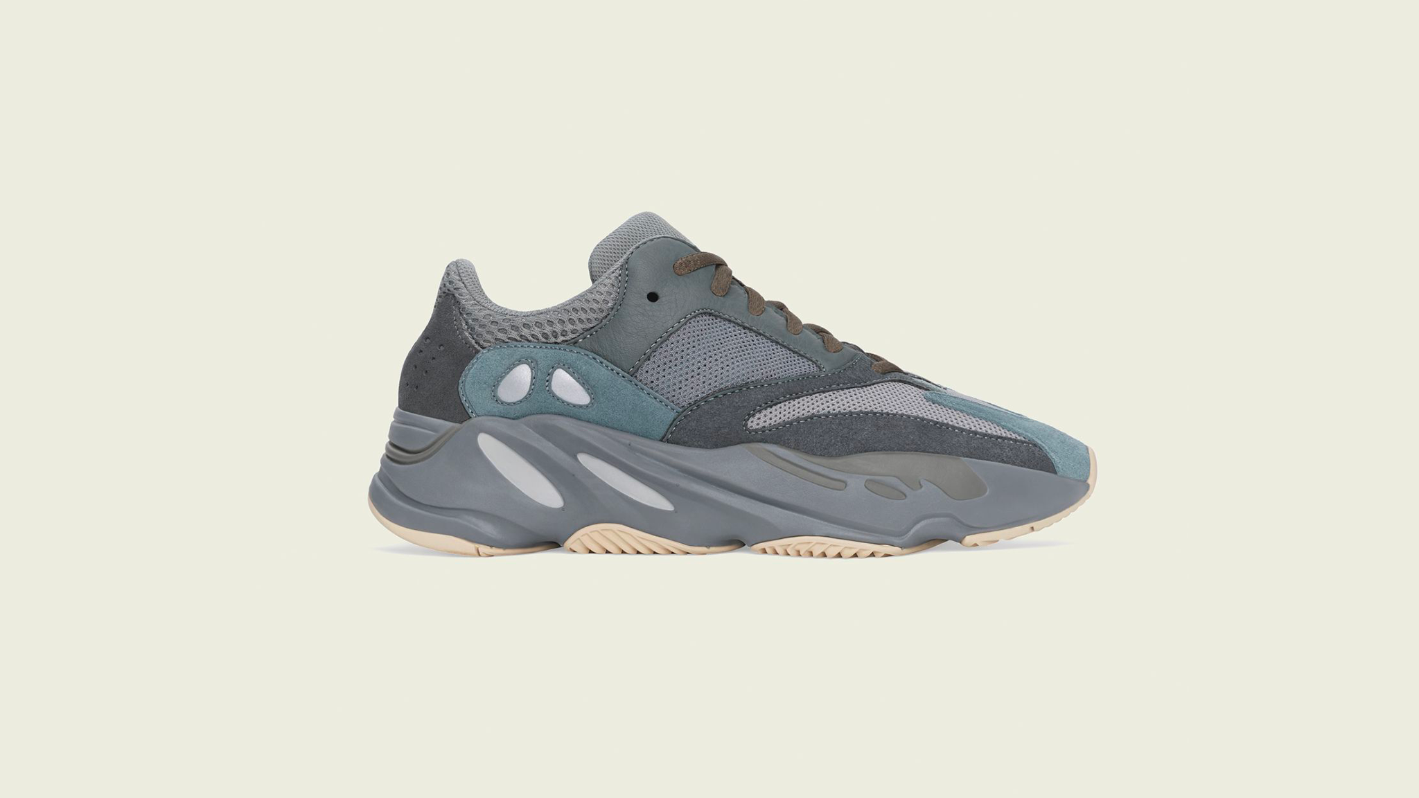 Yeezy Boost 700 Teal Blue V2 - HD Wallpaper 