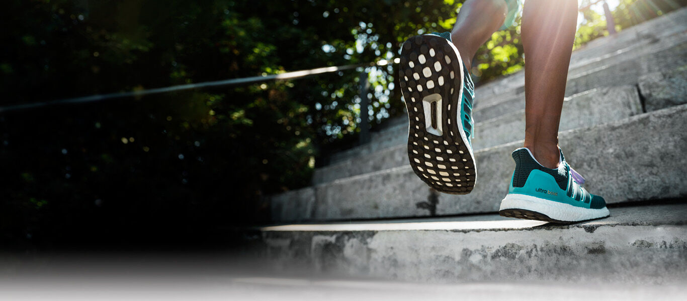 Adidas Ultra Boost Tire - HD Wallpaper 