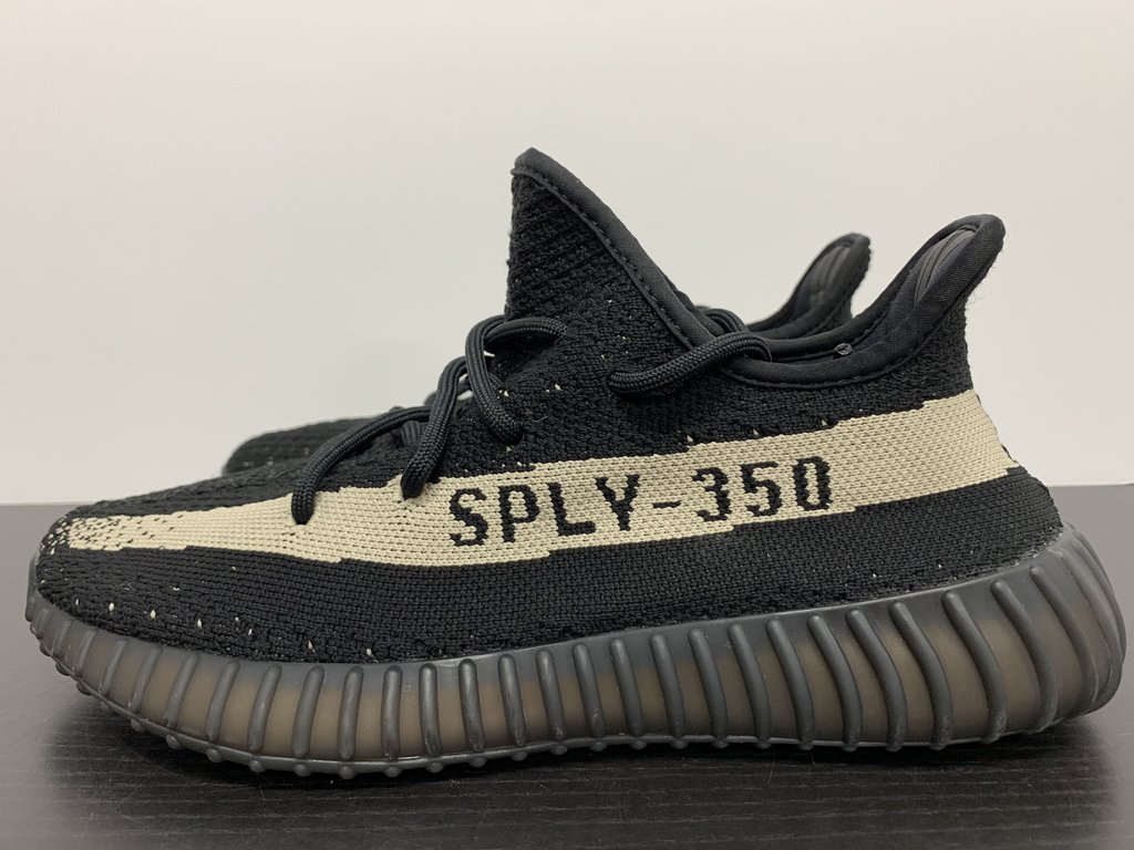Adidas Yeezy 350 Original - HD Wallpaper 