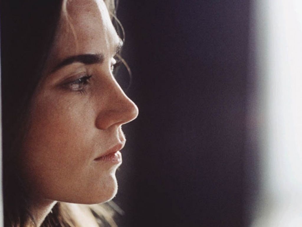 Jennifer Connelly Side - HD Wallpaper 