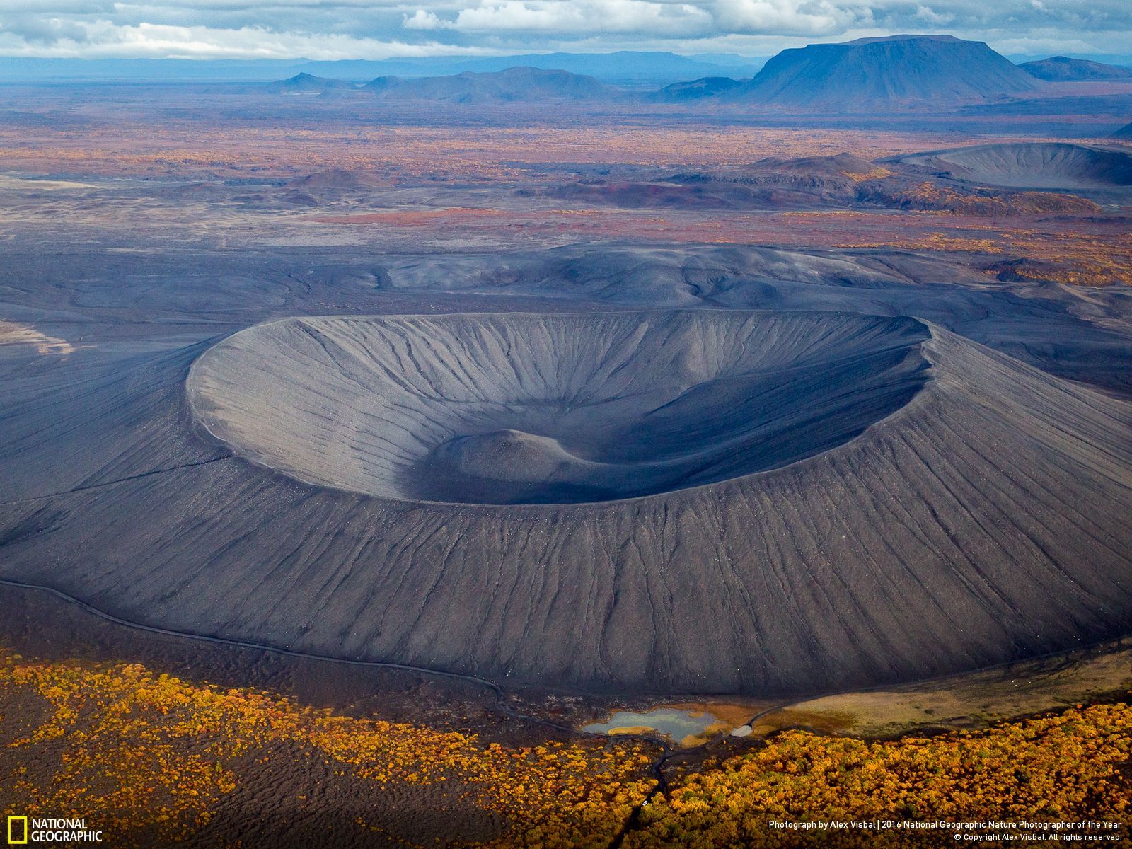 Myvatn Volcano - HD Wallpaper 
