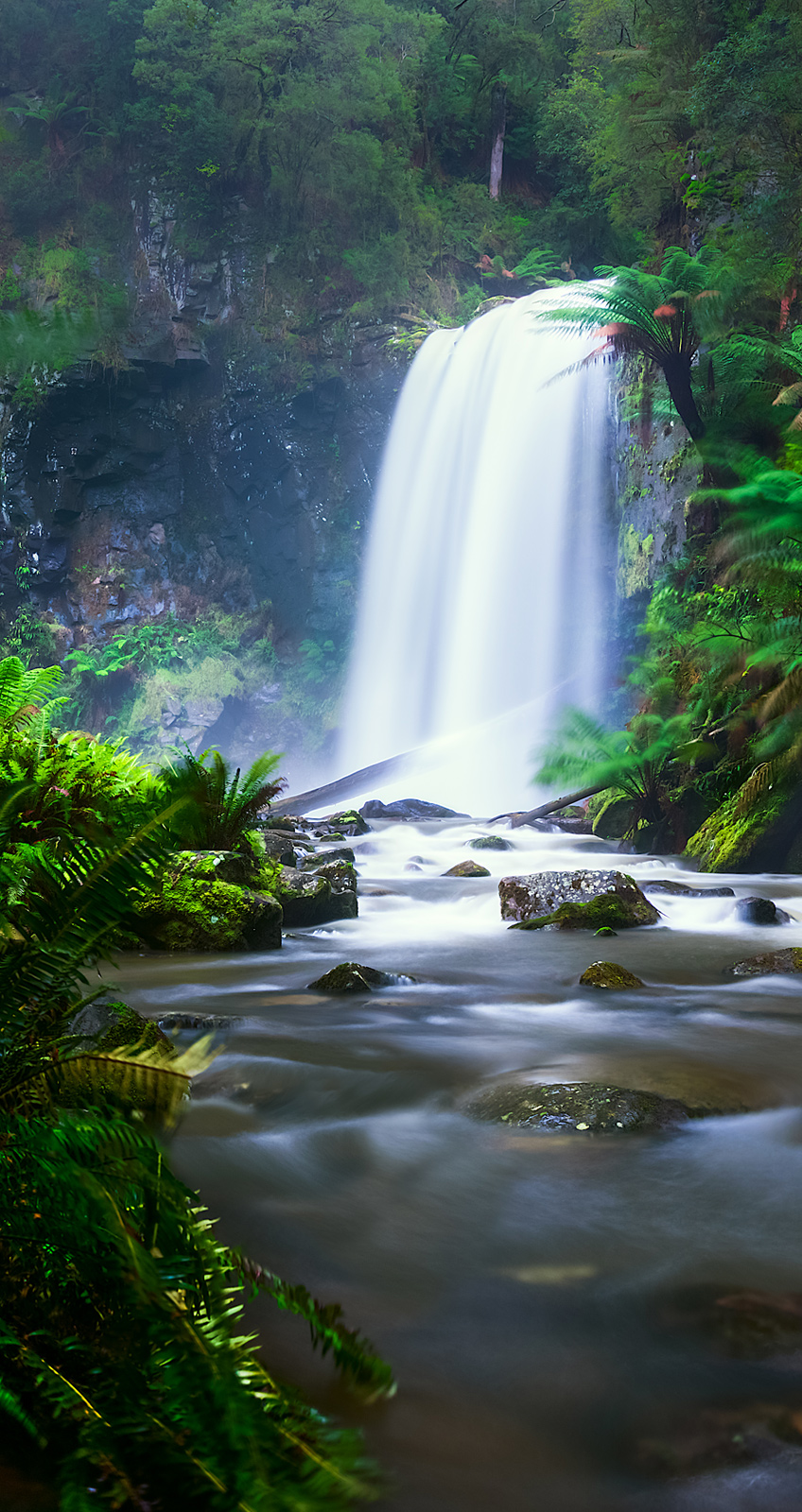 Waterfall Wallpaper Portrait - HD Wallpaper 
