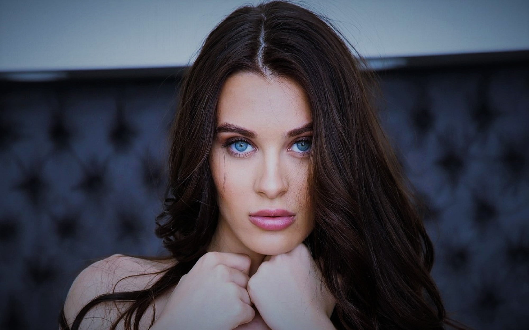 Lana Rhoades 2000x1247 Wallpaper teahub.io