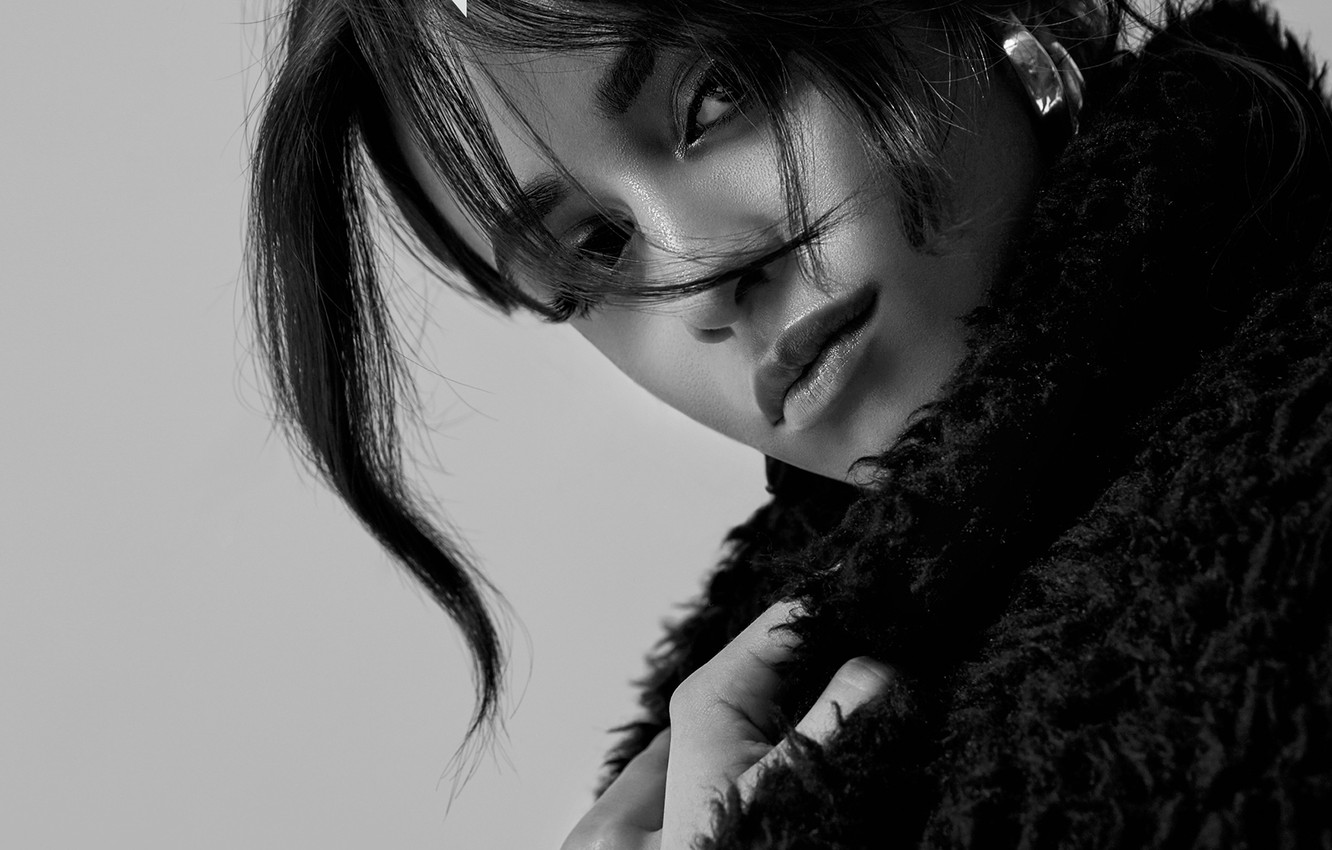 Photo Wallpaper Look, Girl, Portrait, Black And White, - Camila Cabello Top Less - HD Wallpaper 