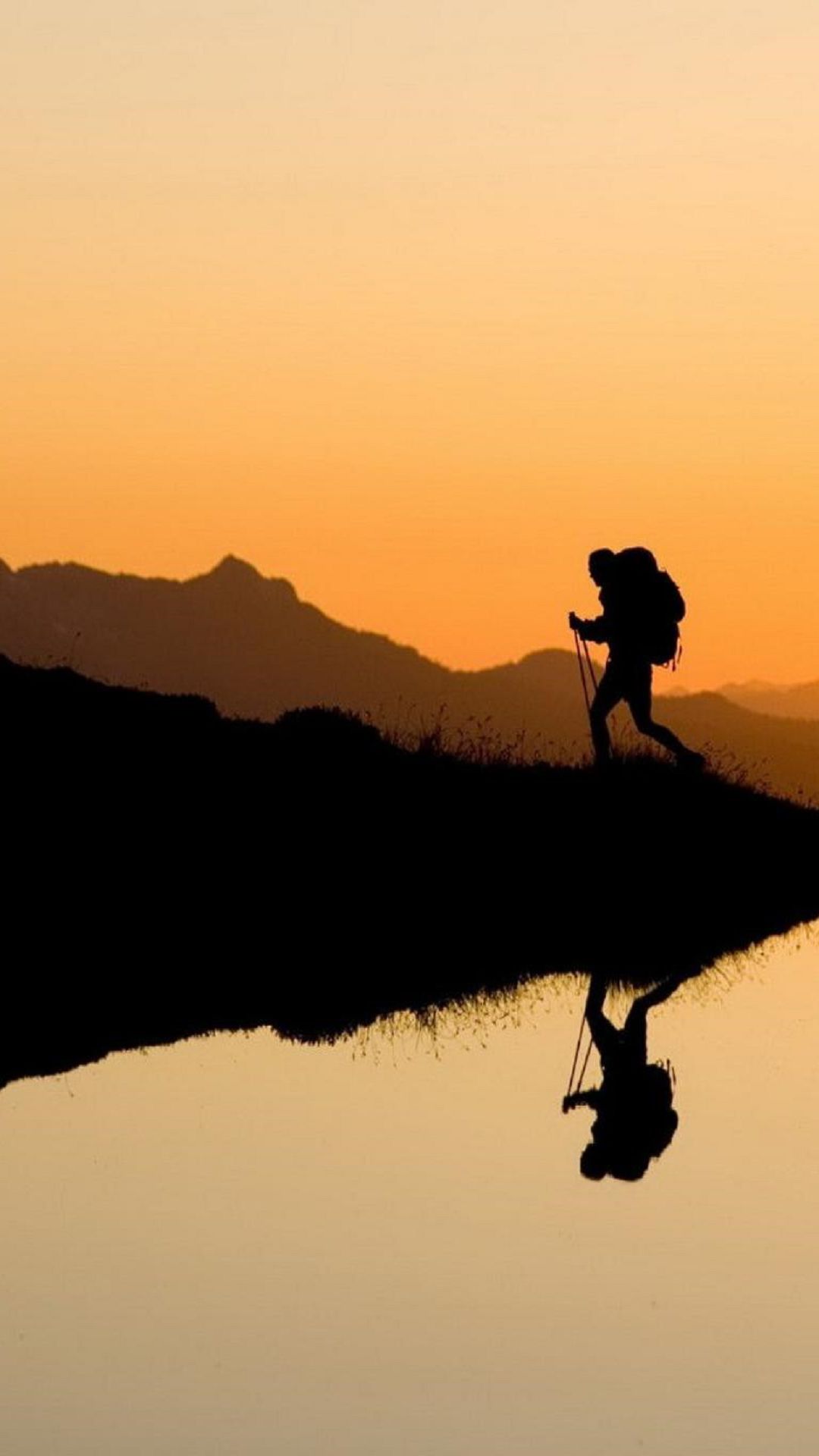 Explorer Silhouette In The Sunset Android Wallpaper - HD Wallpaper 