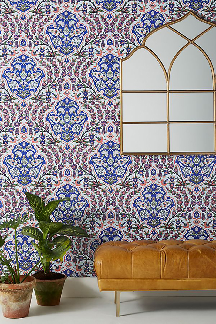 2019 Wants You To Fill Your Home With Bold Print Wallpaper - HD Wallpaper 