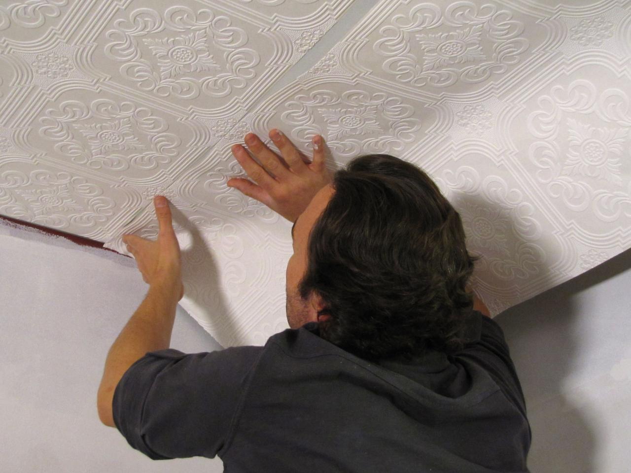 Wallpapering A Ceiling - HD Wallpaper 