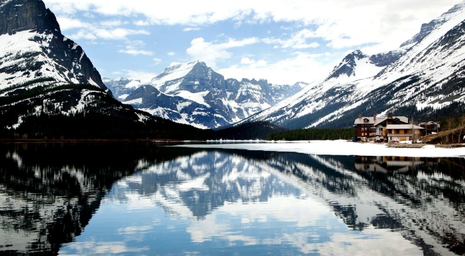 Alaska Desktop Wallpaper 7 Things Your Boss Needs To - Swiftcurrent Lake - HD Wallpaper 