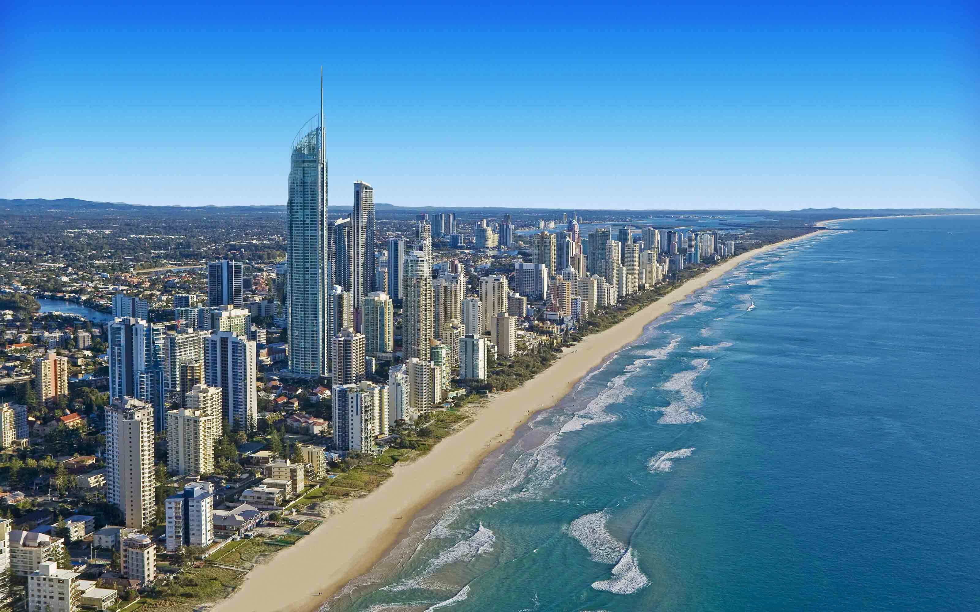 Beach Of Hi-tech City Wallpaper - High Resolution Gold Coast Australia - HD Wallpaper 
