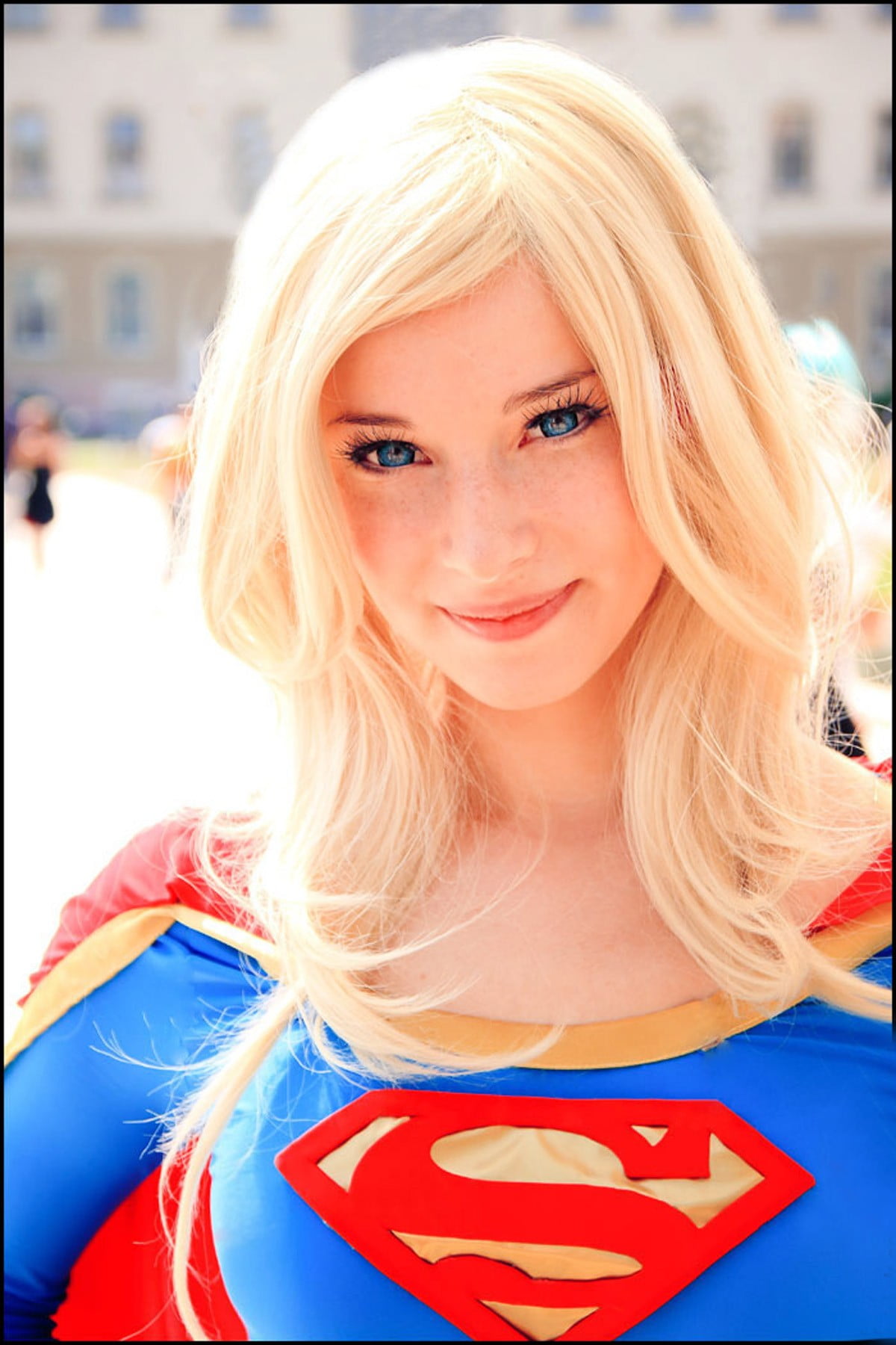 Supergirl Cosplay - HD Wallpaper 
