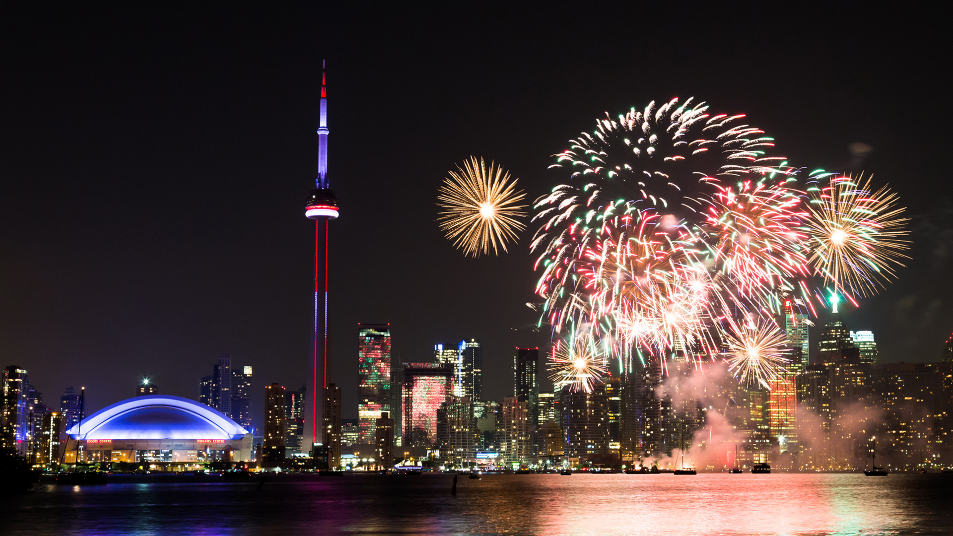 Cn Tower New Years Eve - HD Wallpaper 