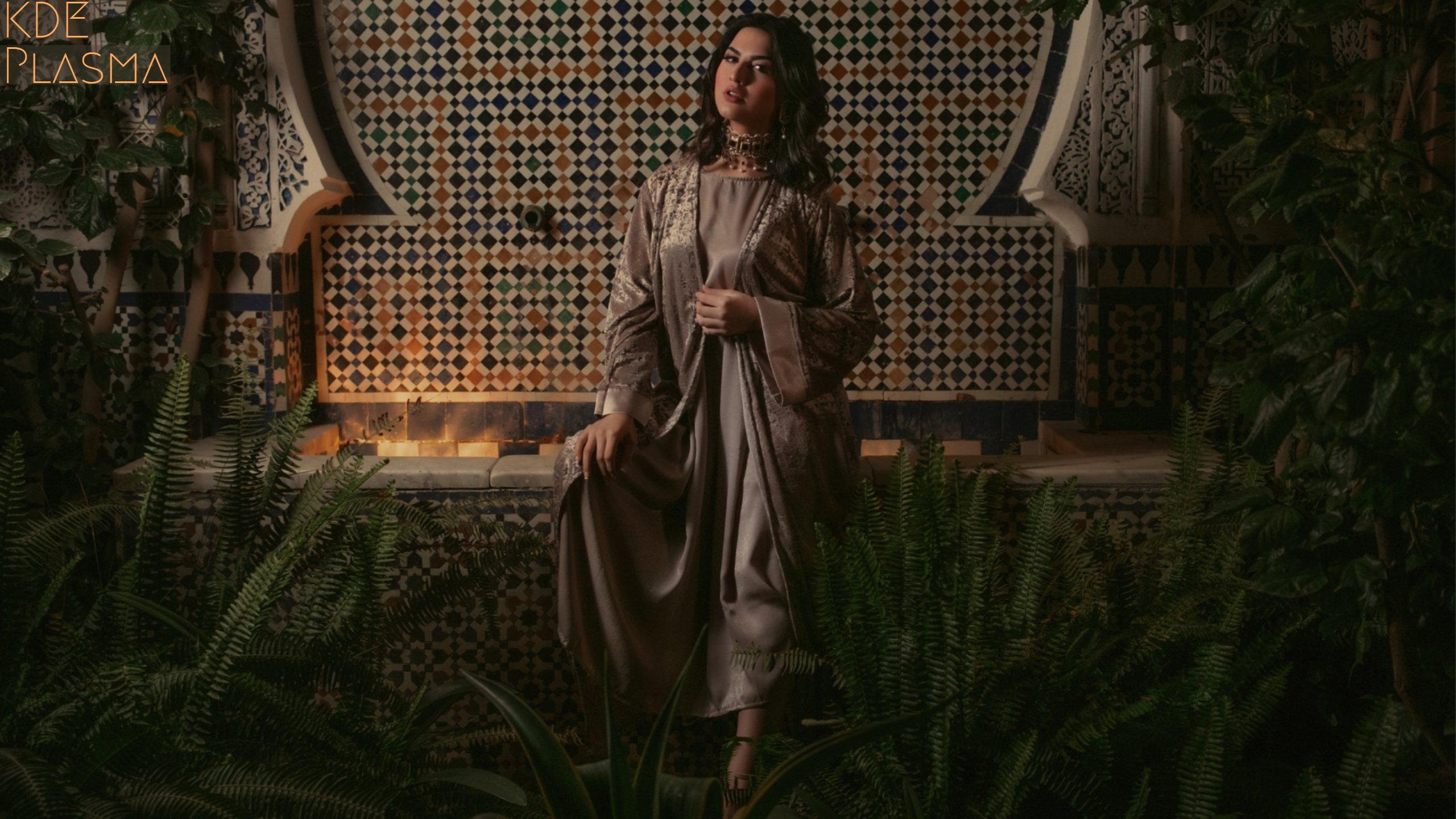 Fountain In The Heart Of The Medina - HD Wallpaper 