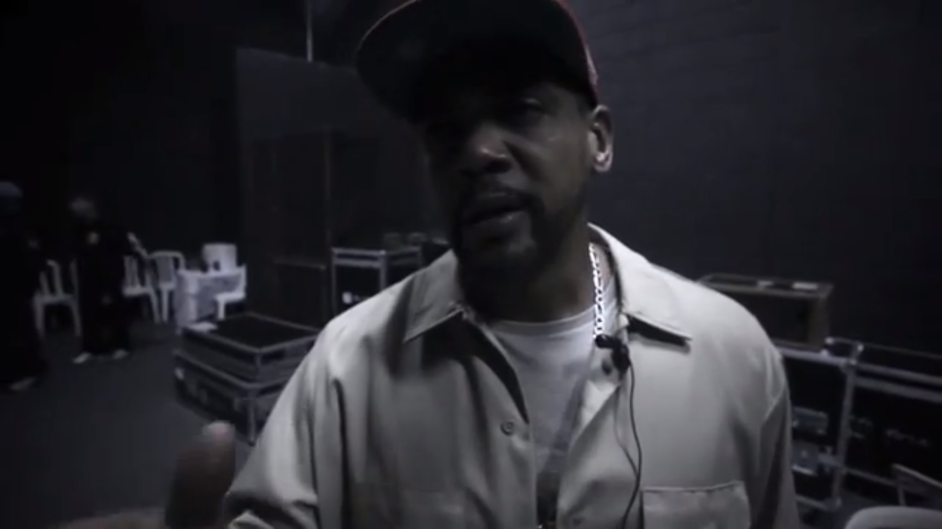 O Edi Rock Fala Com A Tv Rap Nacional Sobre Sua Ida - Gentleman - HD Wallpaper 