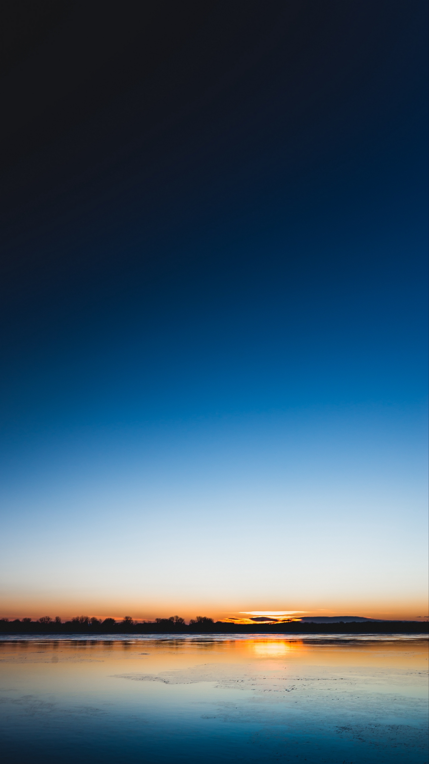 Wallpaper Lake, Sunset, Horizon, Distant, Twilight, - 朝 空 壁紙 Iphone - HD Wallpaper 