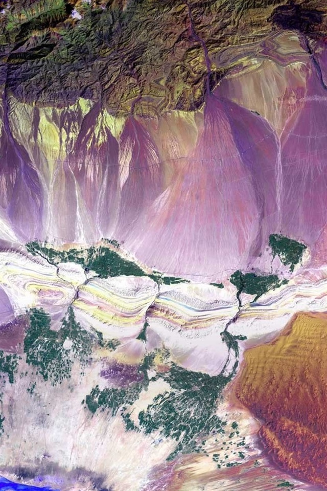 Iphone Wallpaper China, Turfan Depression, Nasa - Earth As Art - HD Wallpaper 