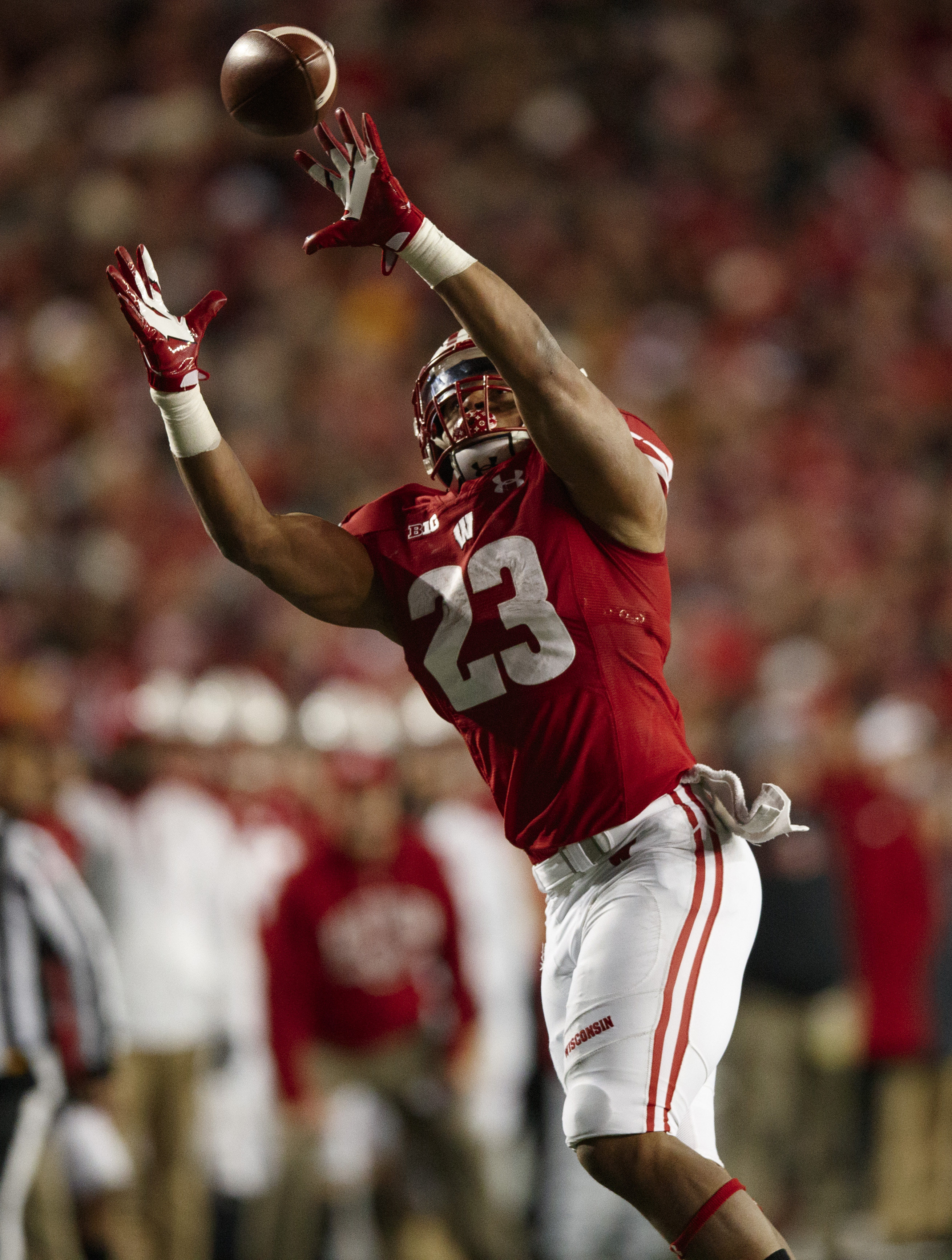 Football Player - HD Wallpaper 