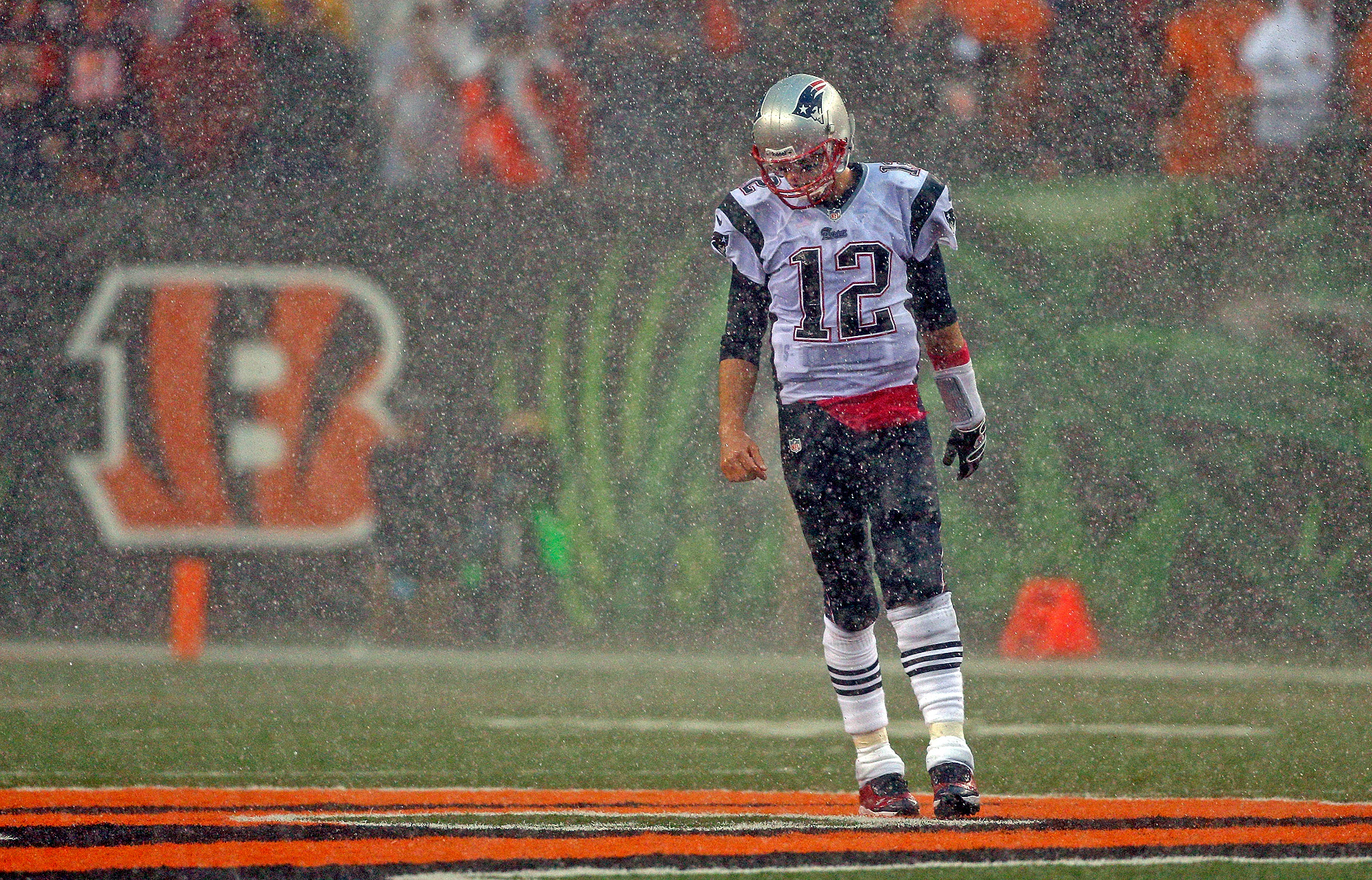 Raining On The Patriots - HD Wallpaper 