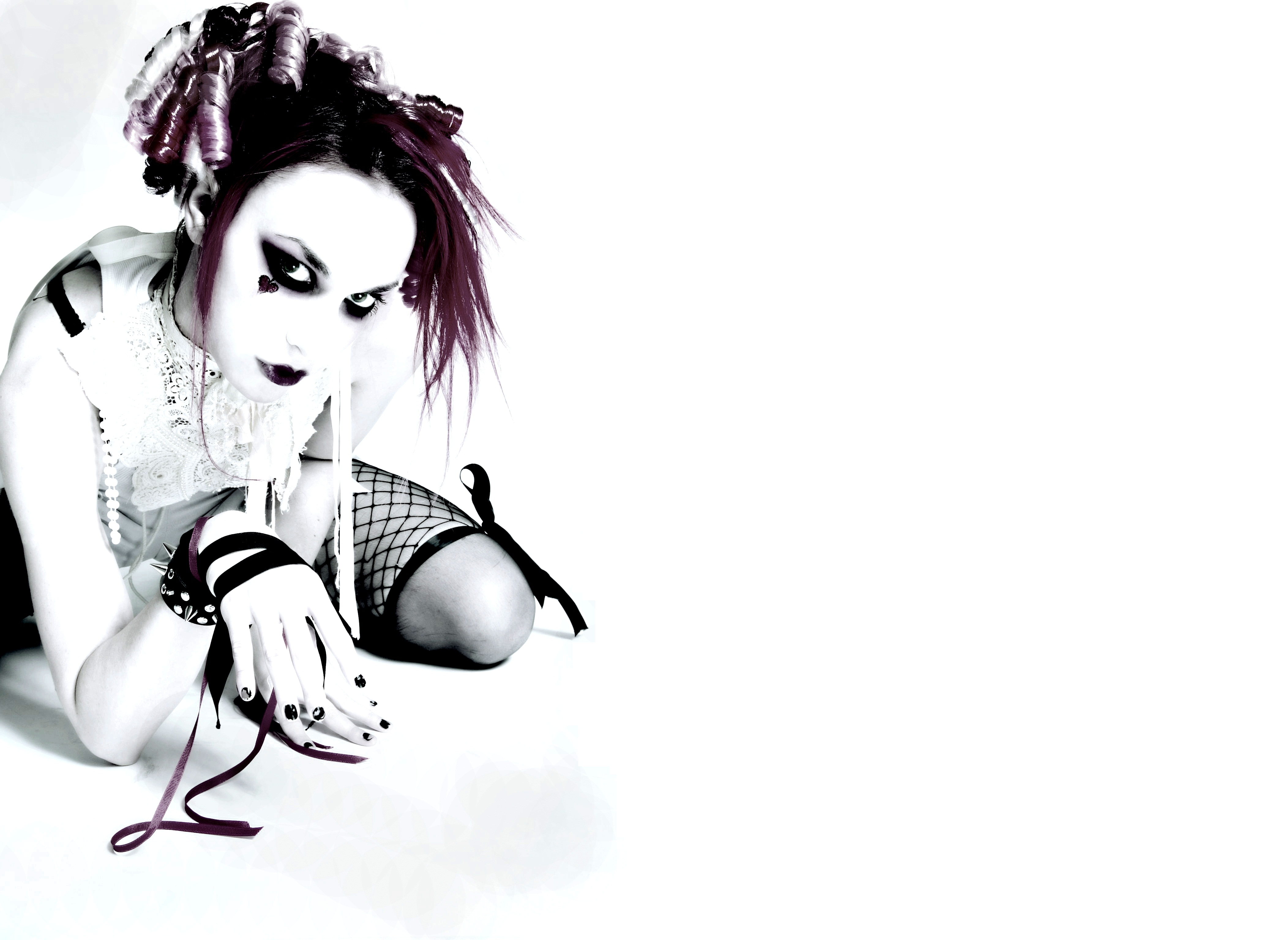 Opheliac Emilie Autumn - HD Wallpaper 