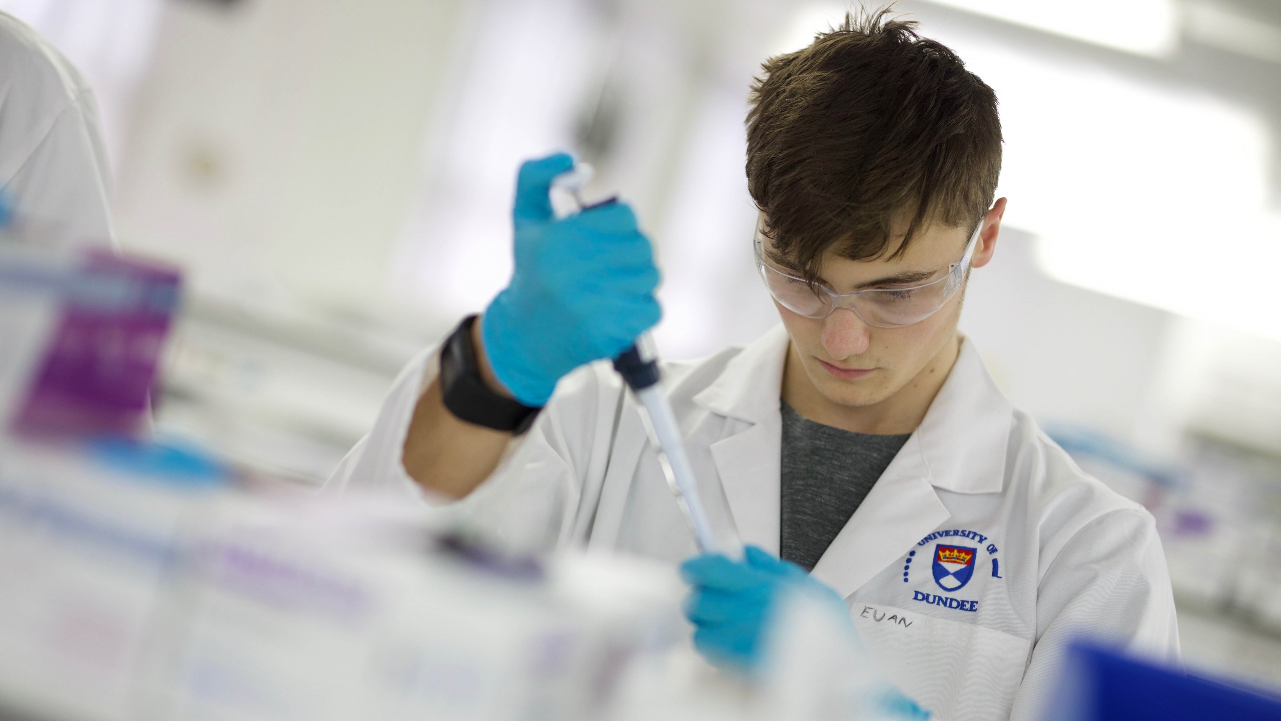 Drug Test - HD Wallpaper 