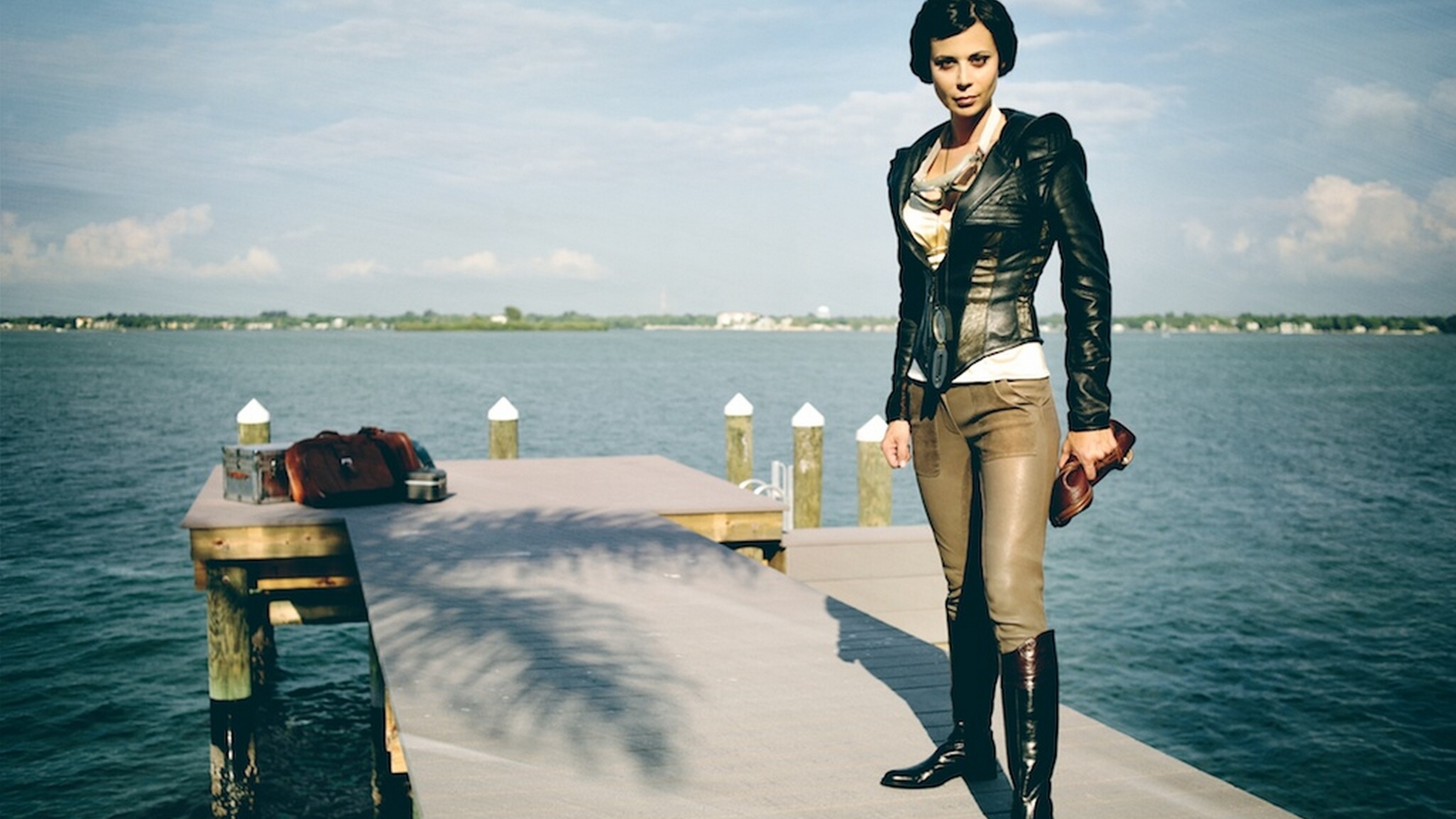 Catherine Bell Hot - HD Wallpaper 