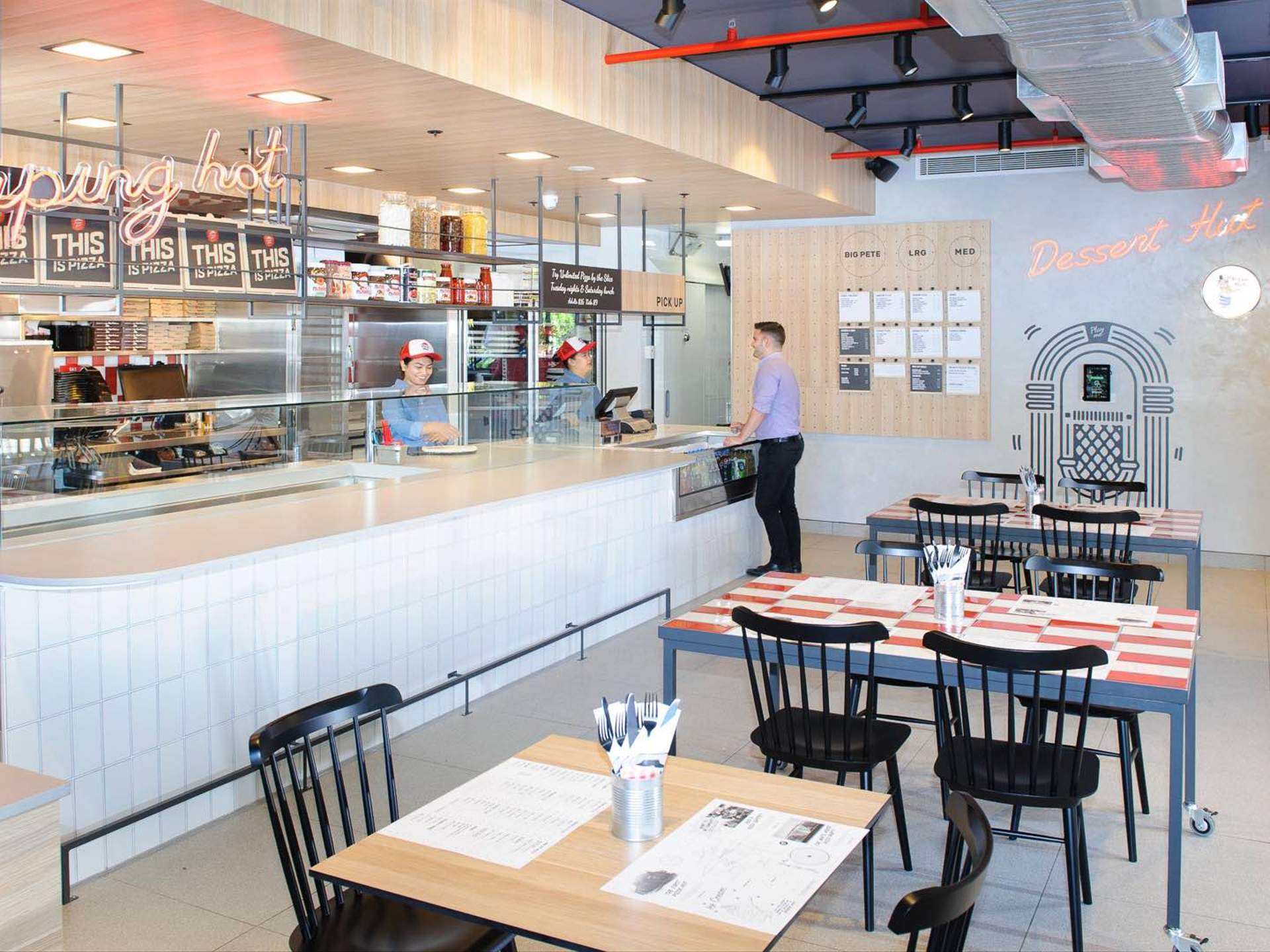 Pizza Hut Waterloo Dine - HD Wallpaper 