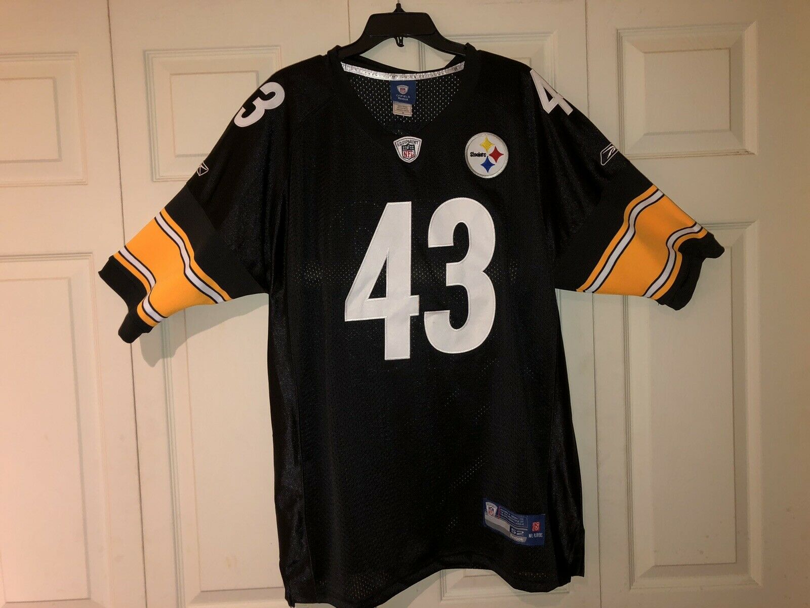 Sports Jersey - HD Wallpaper 