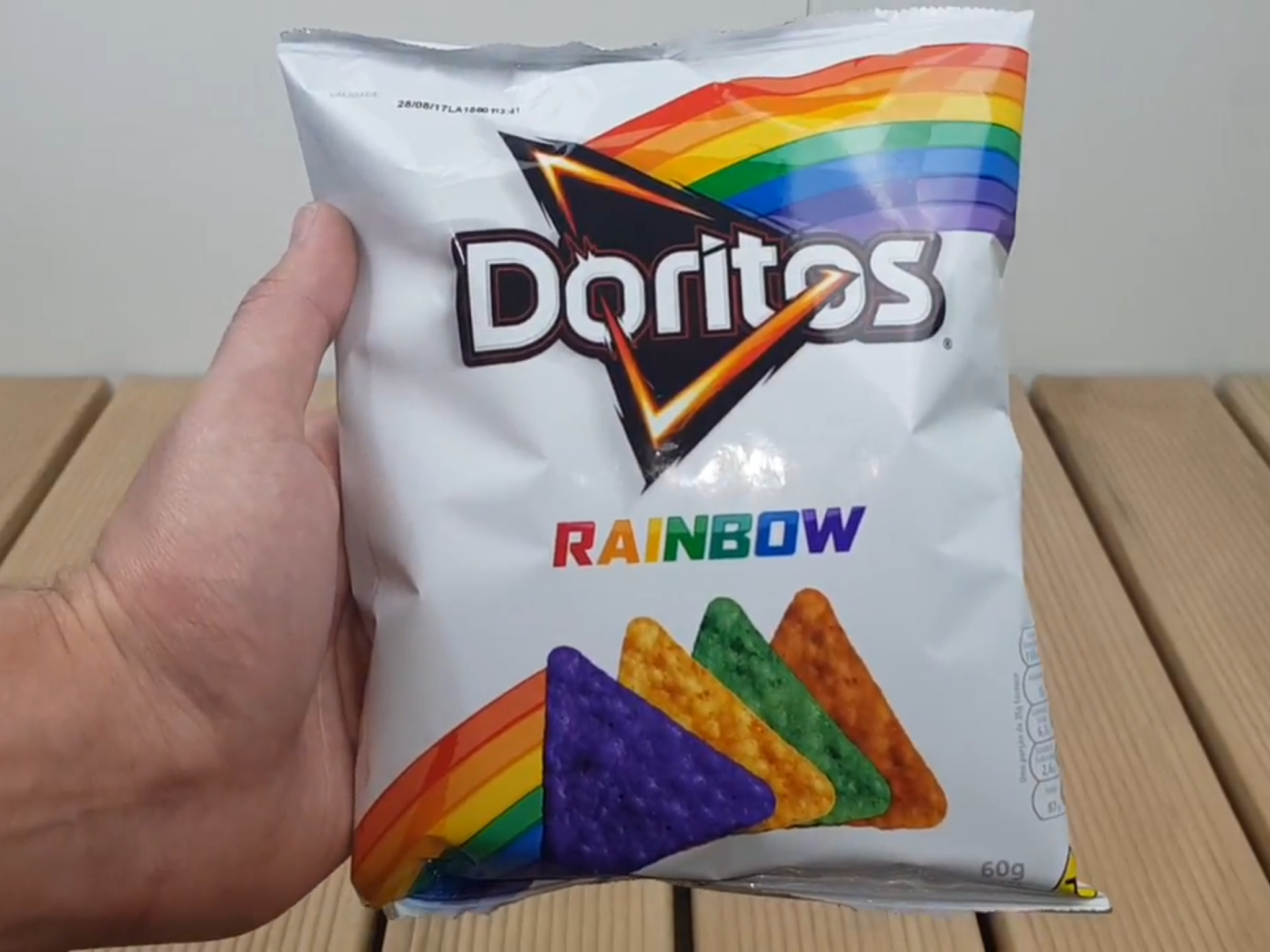 Doritos Rainbow - HD Wallpaper 