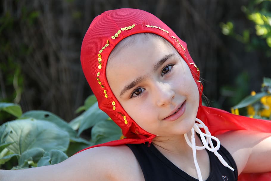 Little Red Riding Hood, Fantasy, Portrait, Headshot, - Little Red Riding Hood - HD Wallpaper 