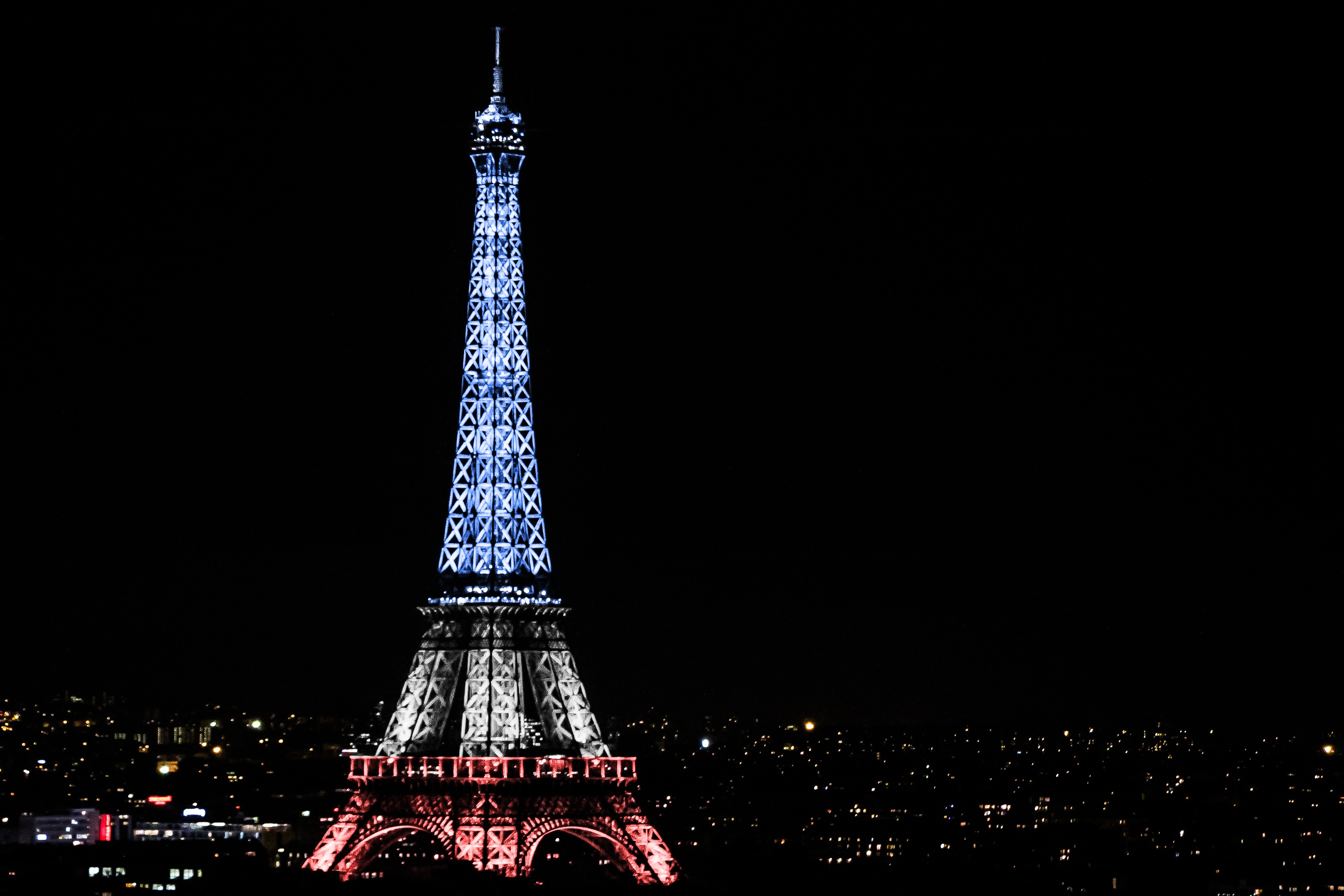 France Eiffel Hotel - HD Wallpaper 