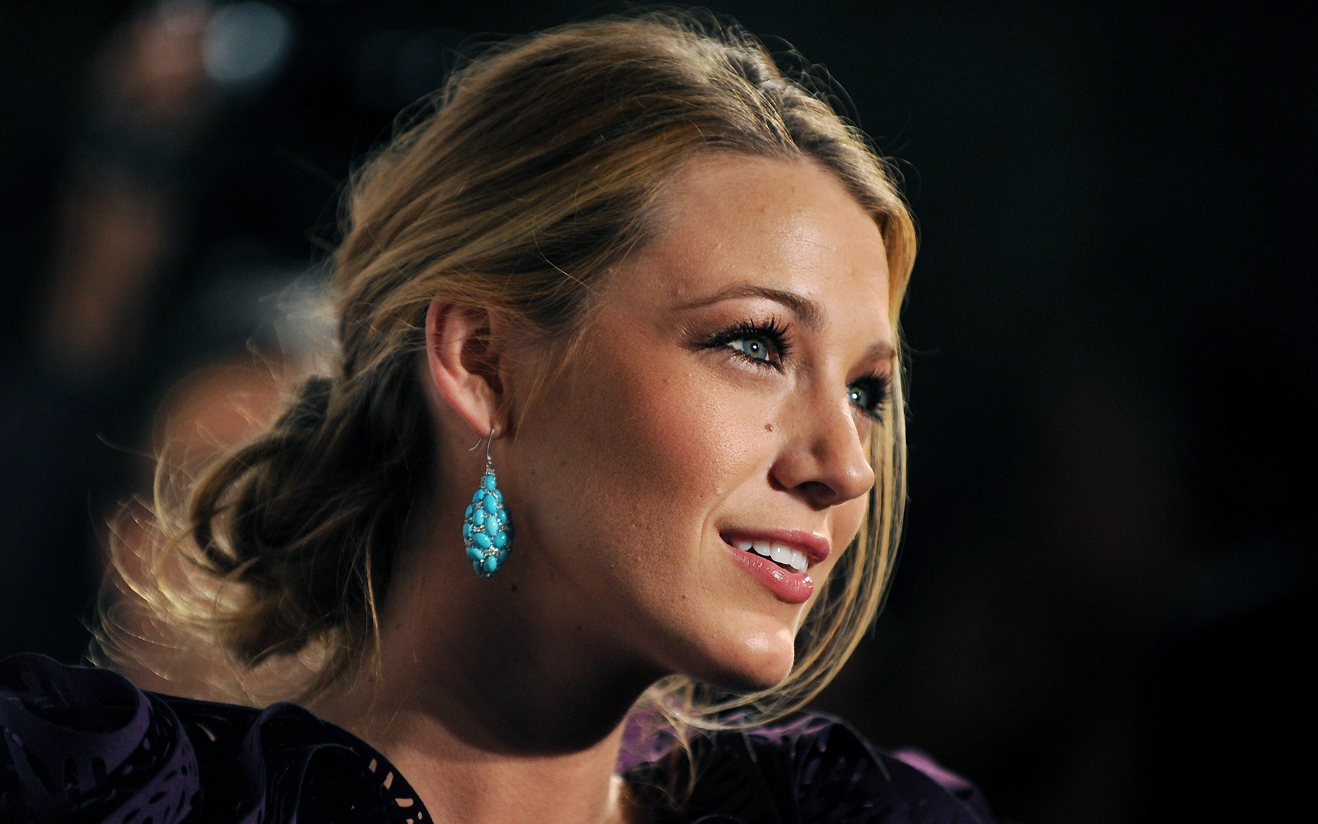 Blake Lively Widescreen Wallpaper - Blake Lively Black And White - HD Wallpaper 