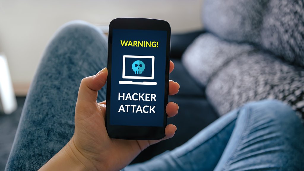 Mobile App Attack - HD Wallpaper 