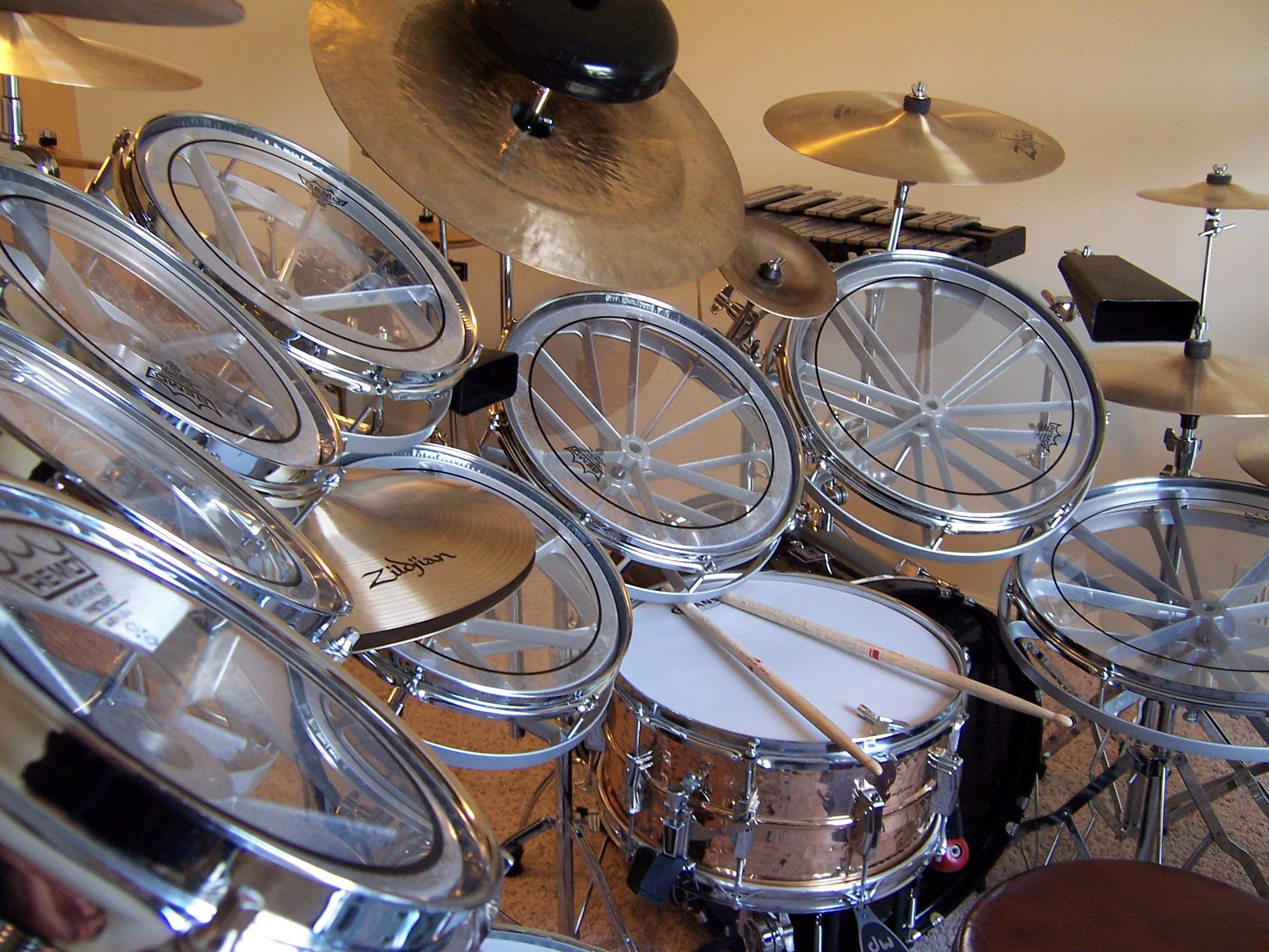 Clear Drum Set - HD Wallpaper 