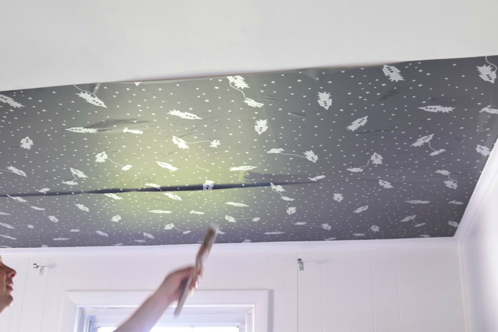 Baby Boy Nursery Wallpaper Ceiiling - Ceiling - HD Wallpaper 
