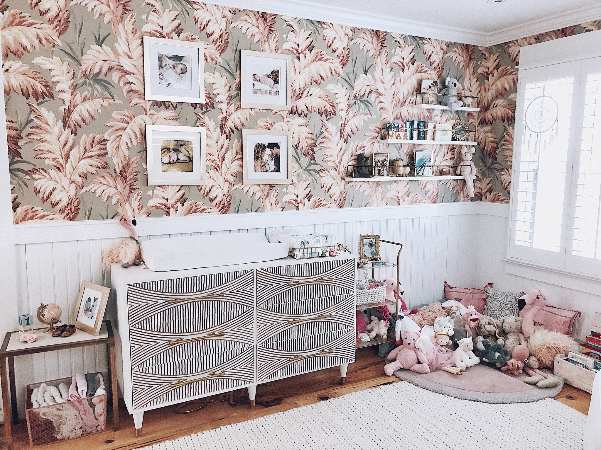 Katrina Scott Nursery - HD Wallpaper 
