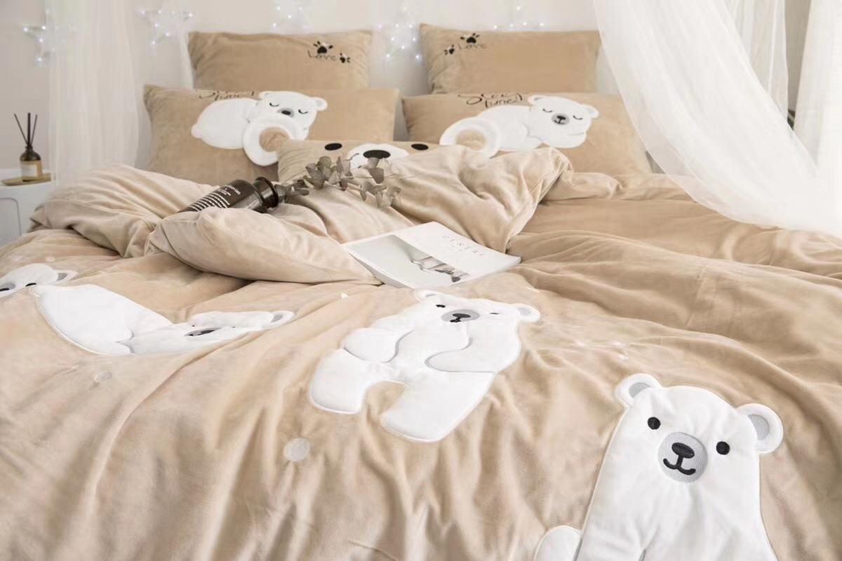 Incredible Pink Grey And White Bedding Winter Set Baby - Bedroom - HD Wallpaper 