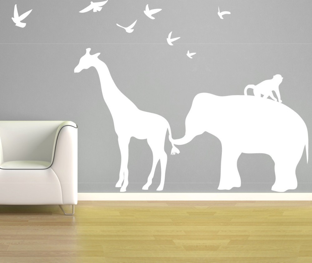 Jungle Wallpaper Nursery - Elephant And Giraffe Wall Decal - HD Wallpaper 