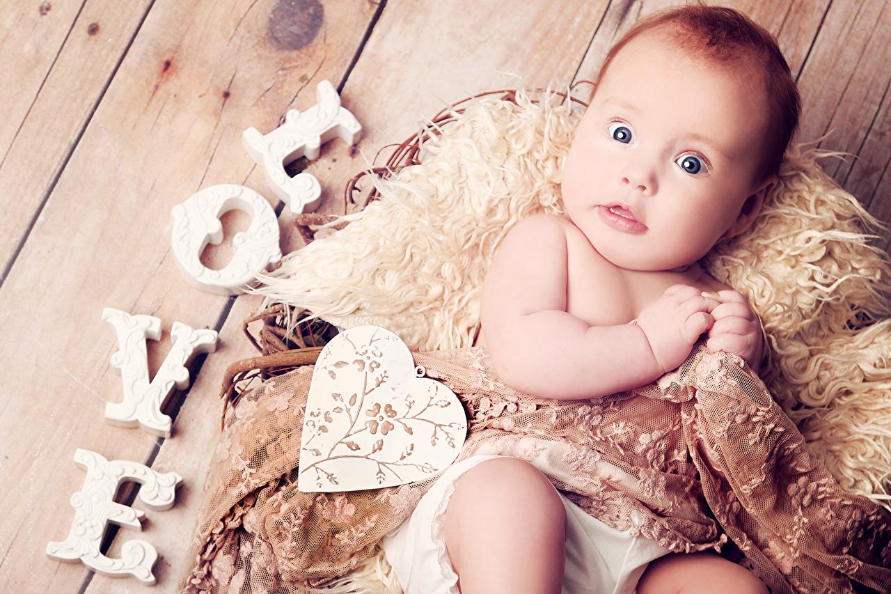 Toddler Girl Wallpaper - Love Beautiful Baby - HD Wallpaper 