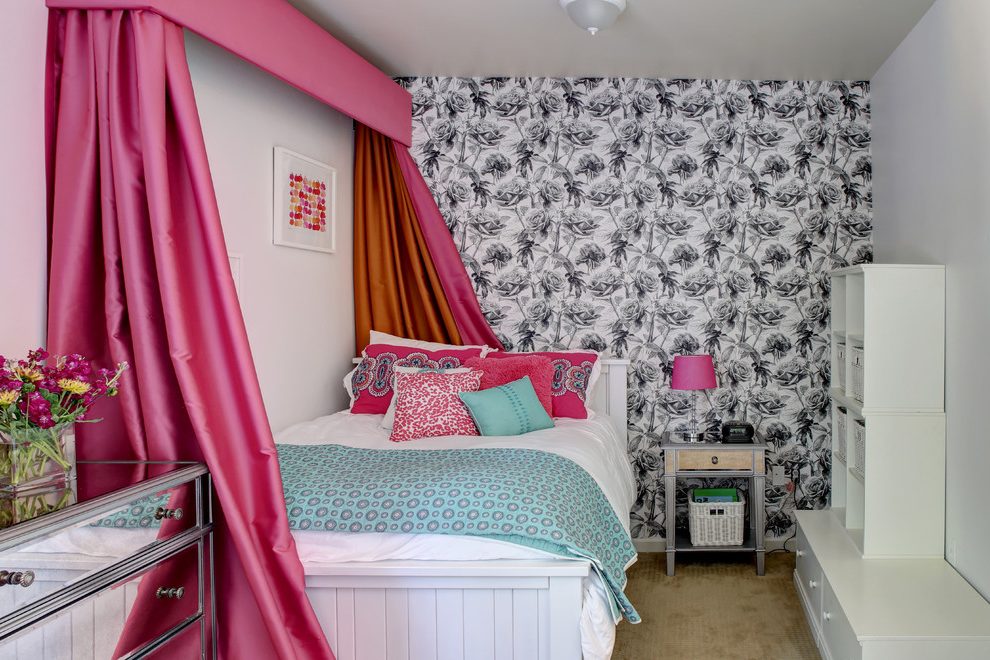 Lovely Girls Room Dresser In With White Wood Bed Frame - HD Wallpaper 