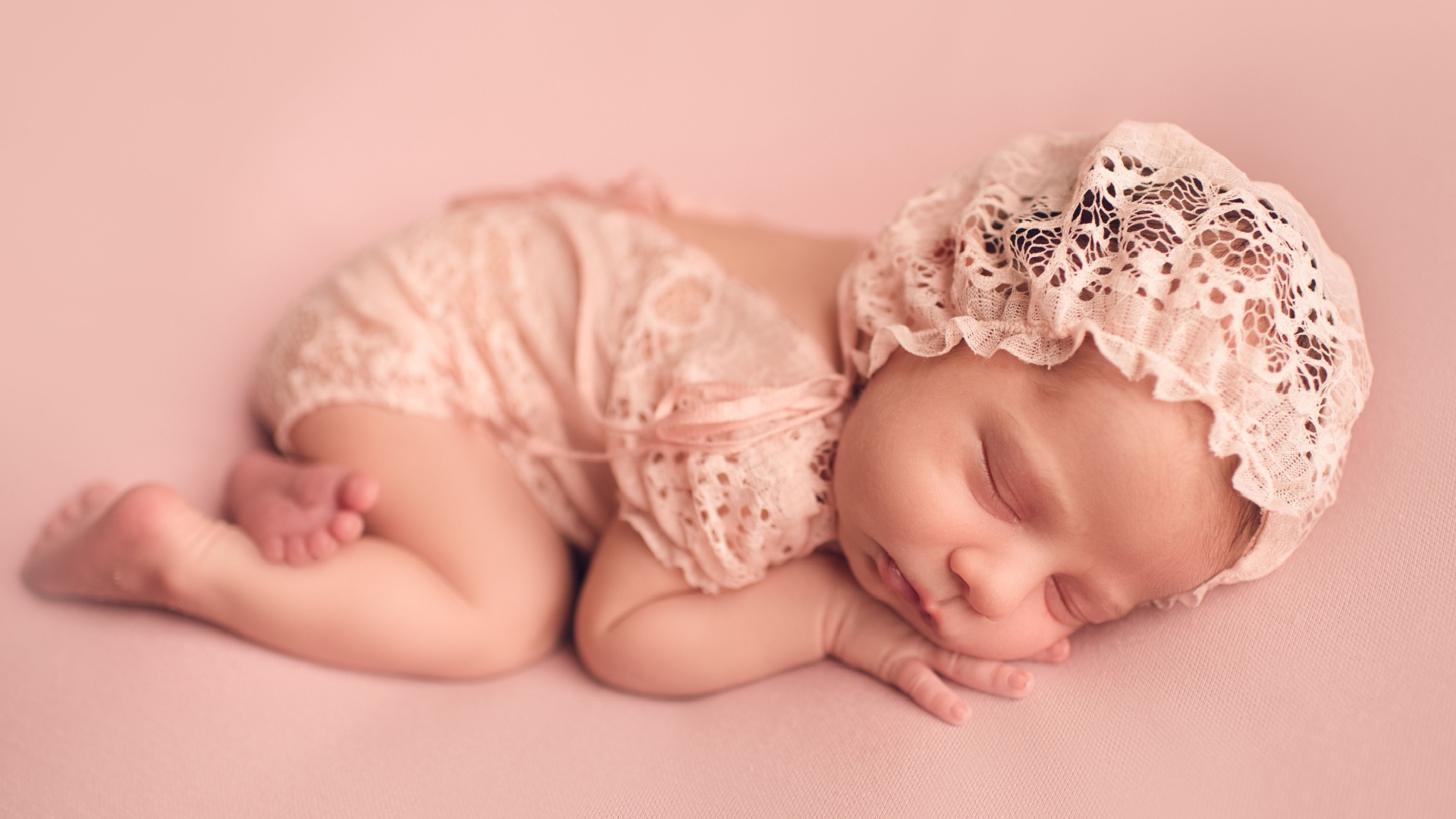Sleeping Baby Images Hd - HD Wallpaper 