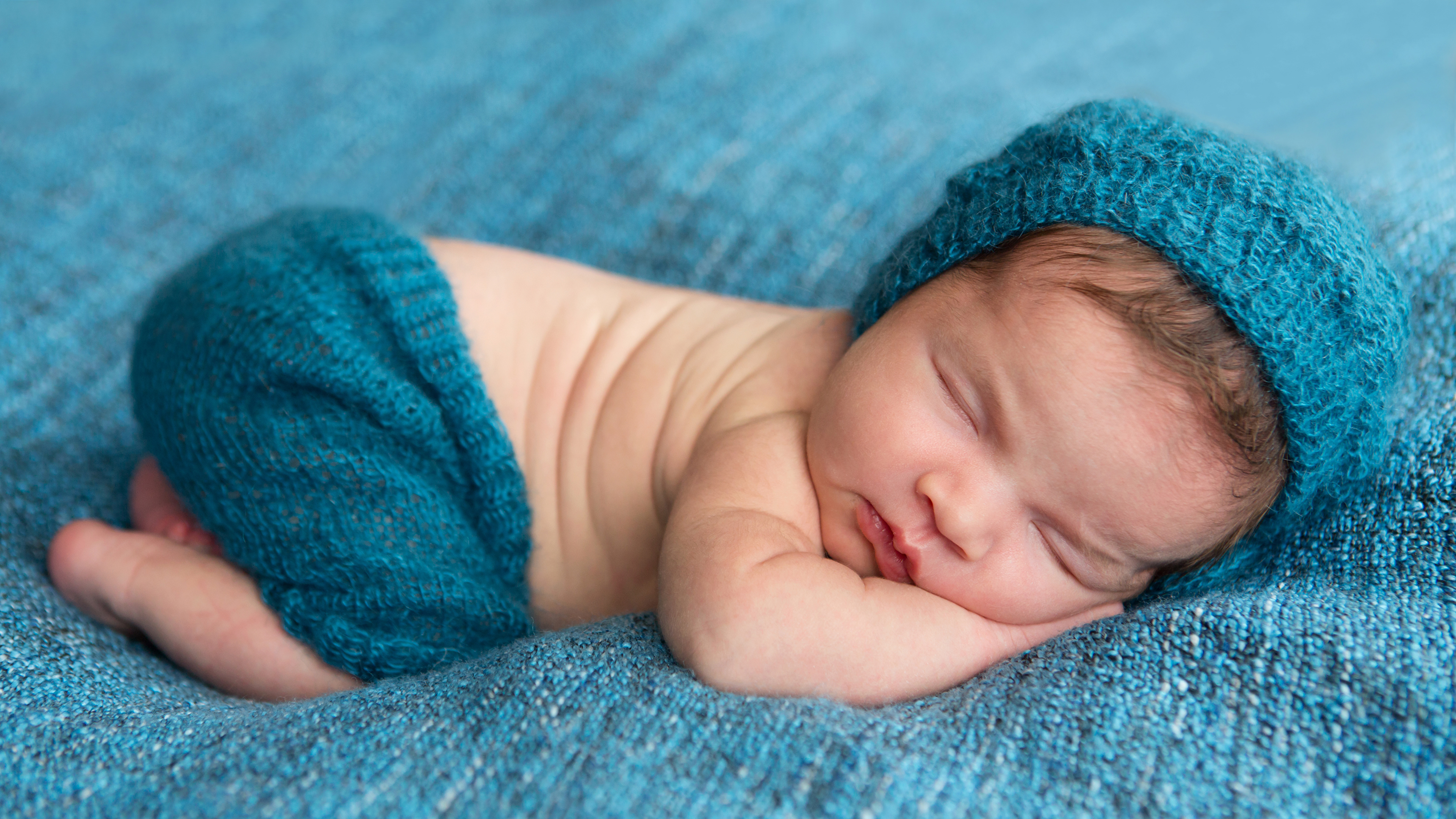 Baby Sleeping - HD Wallpaper 