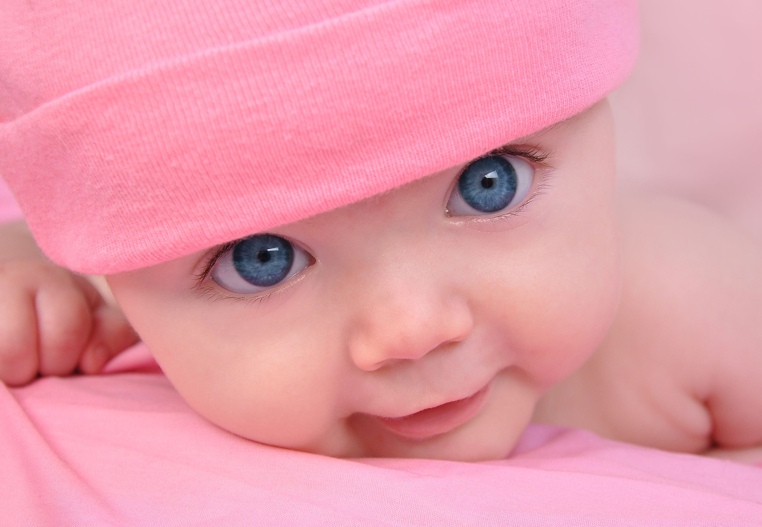 Cute Pictures Download - Beautiful Blue Eyes Baby - HD Wallpaper 