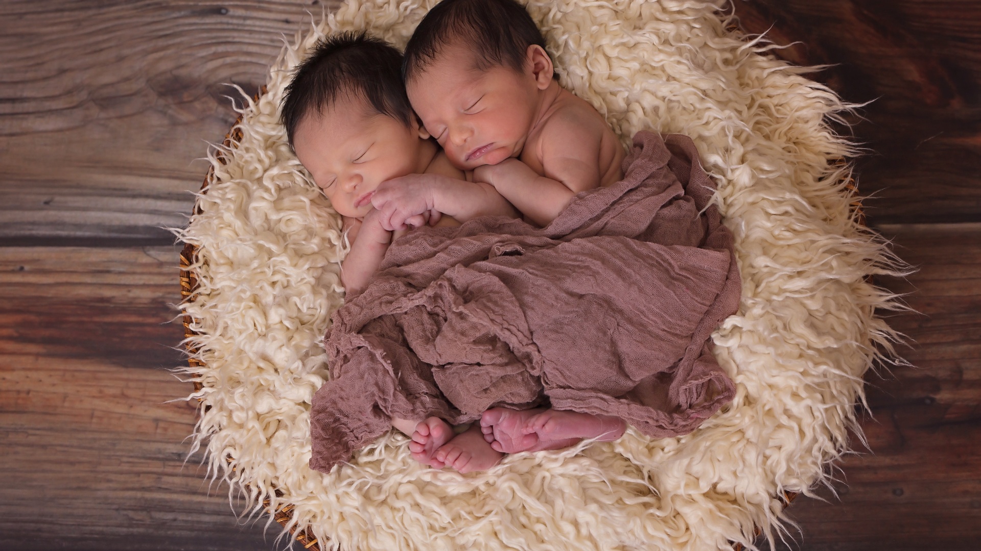 Twins Baby Images Hd - HD Wallpaper 