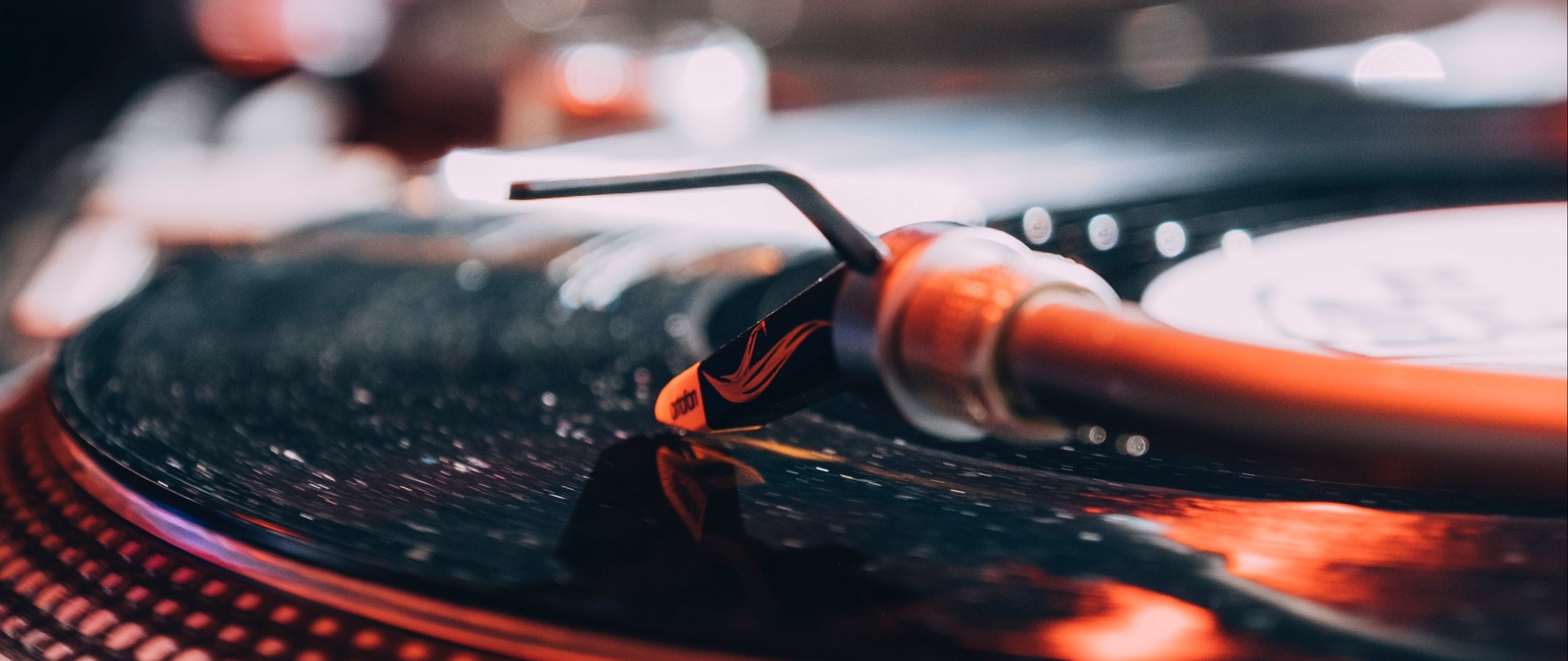 Vinyl - HD Wallpaper 